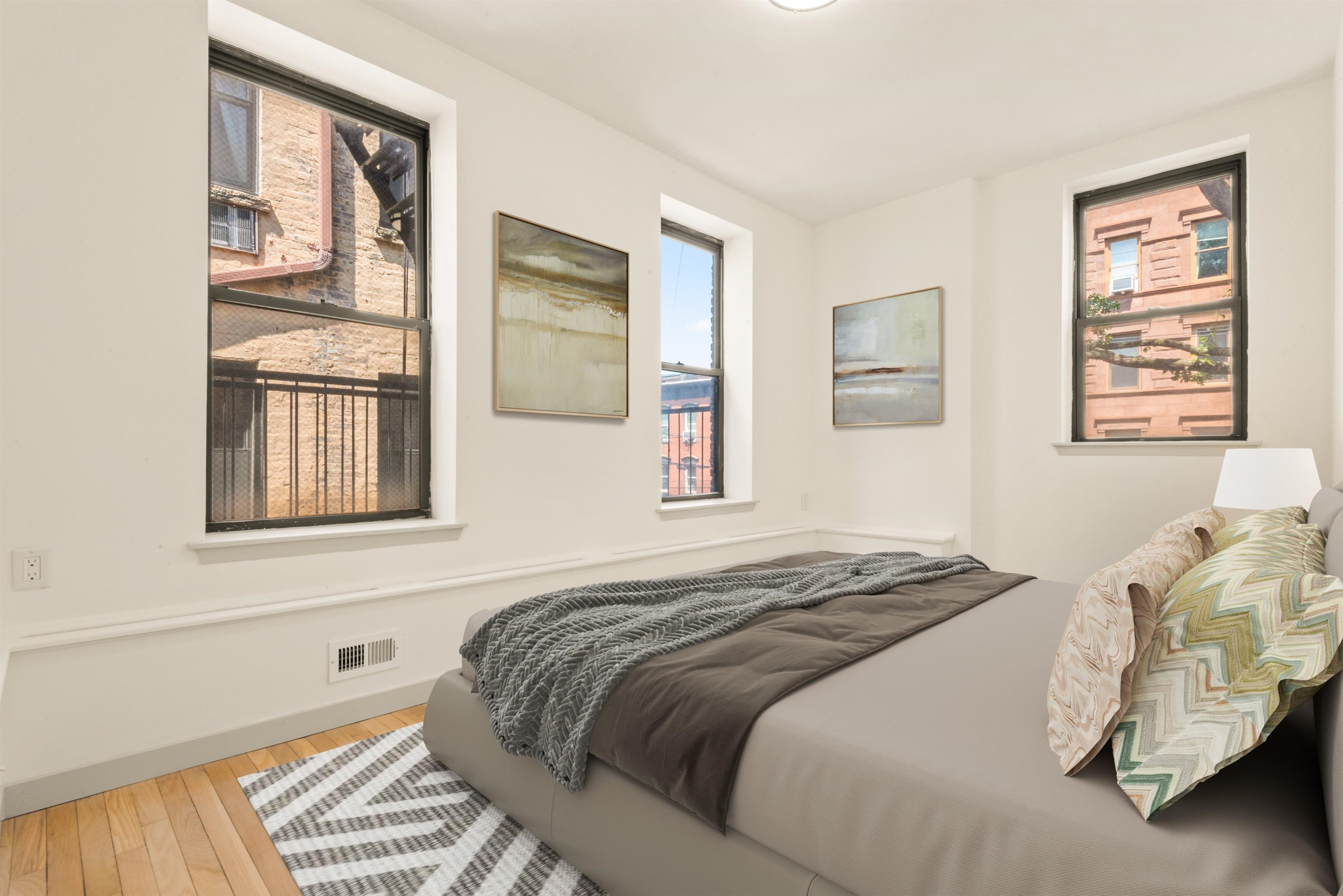 48-50 WEST HAMILTON PL Unit: 3