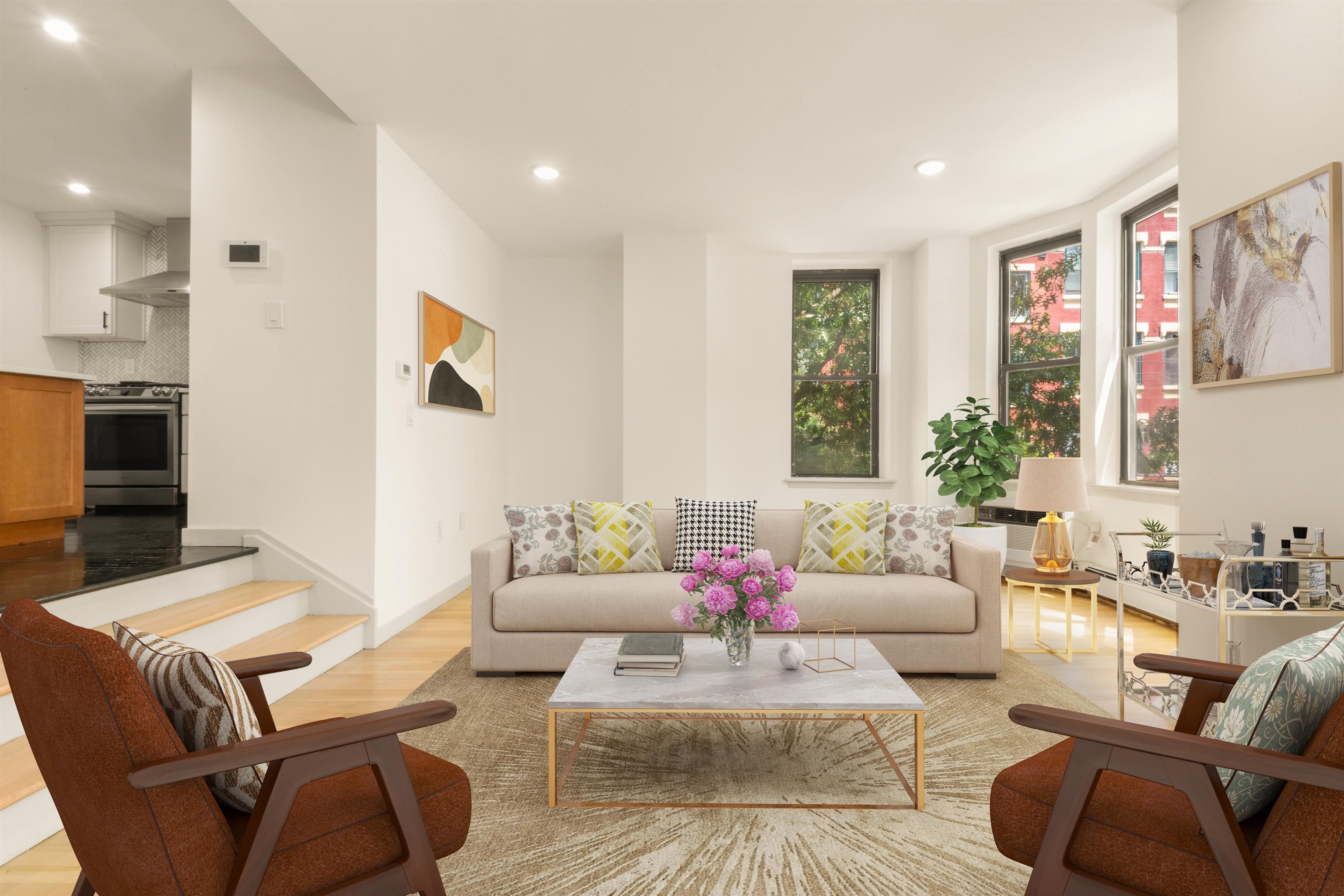 48-50 WEST HAMILTON PL Unit: 3