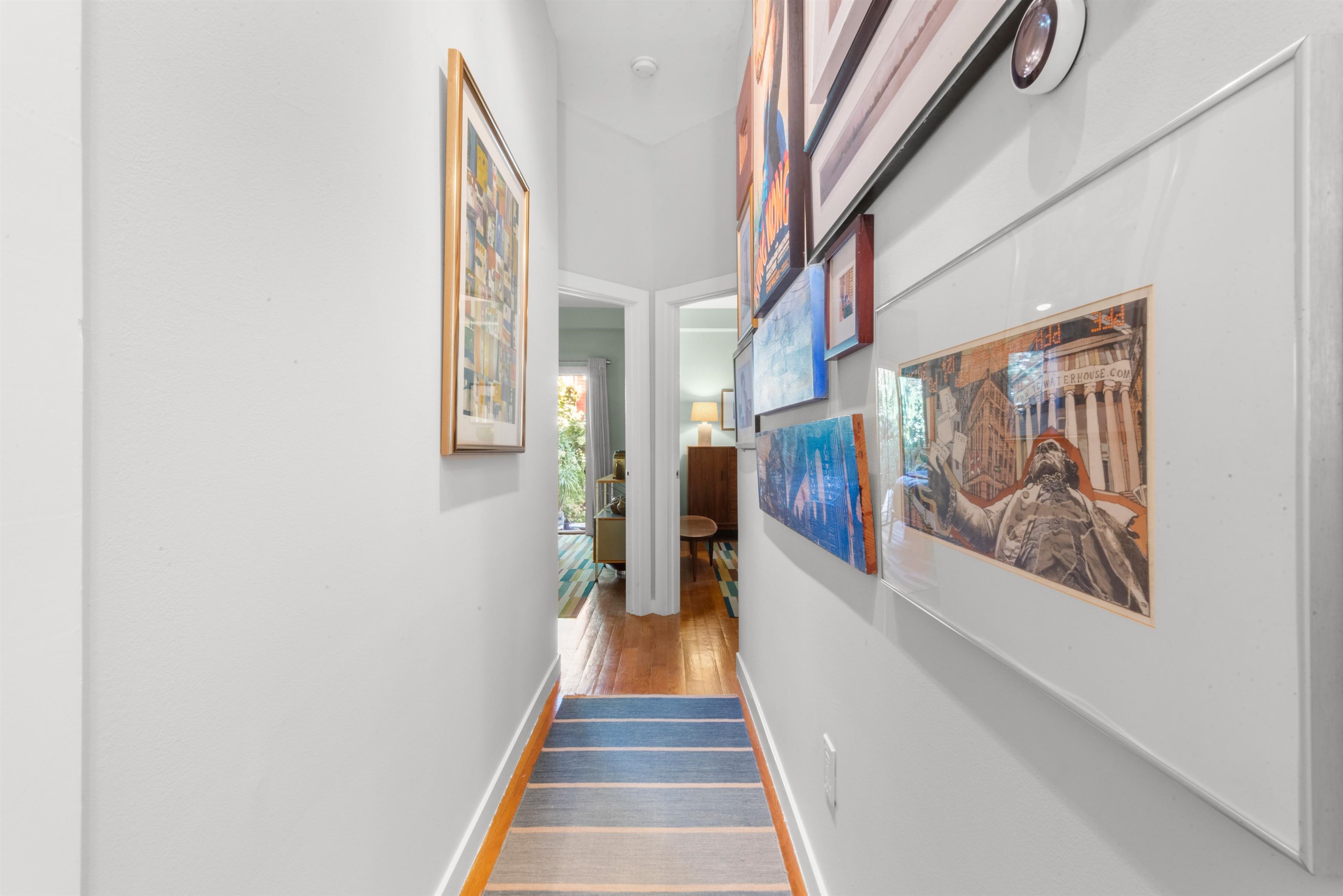 272 6TH ST Unit: 1
