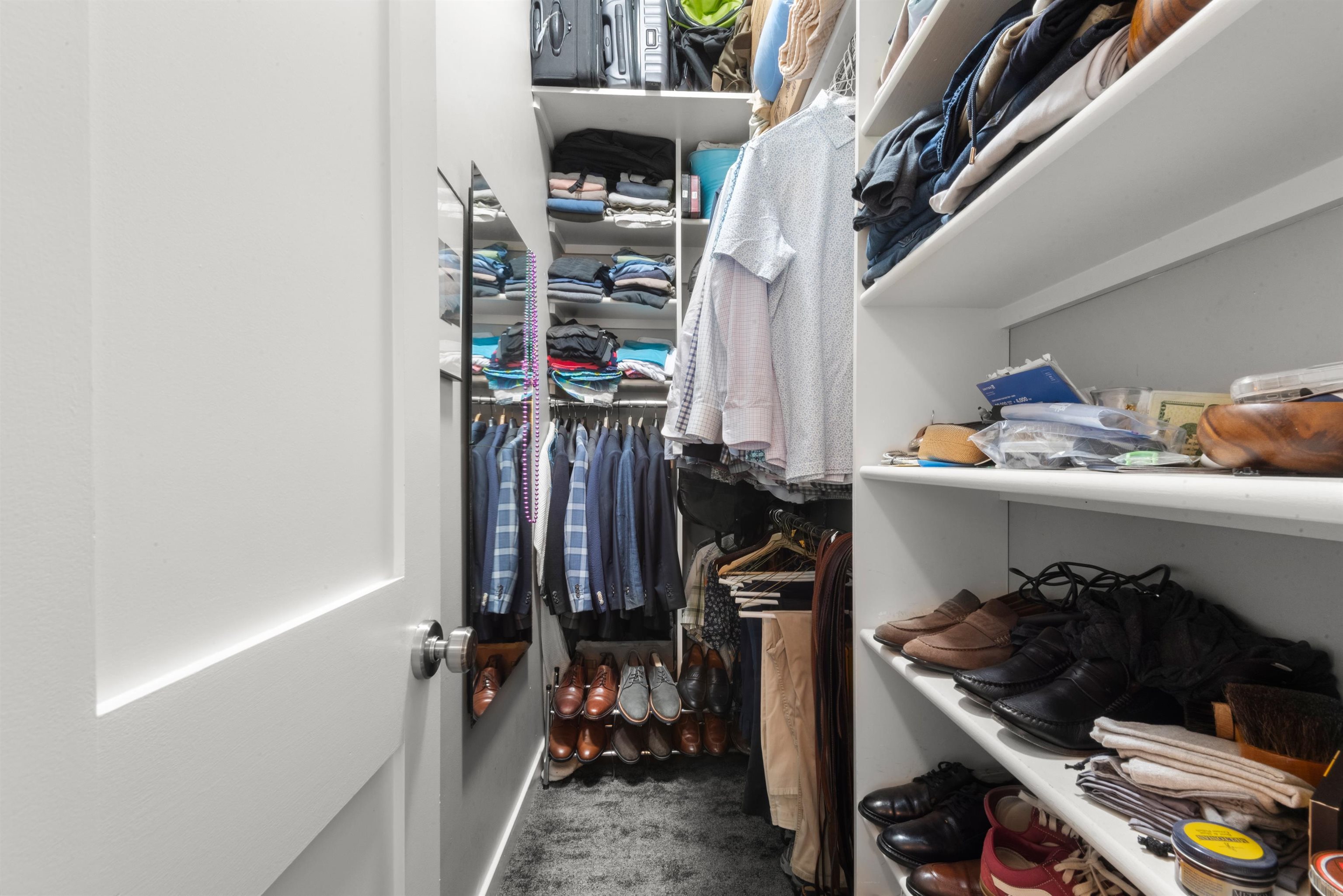 272 6TH ST Unit: 1