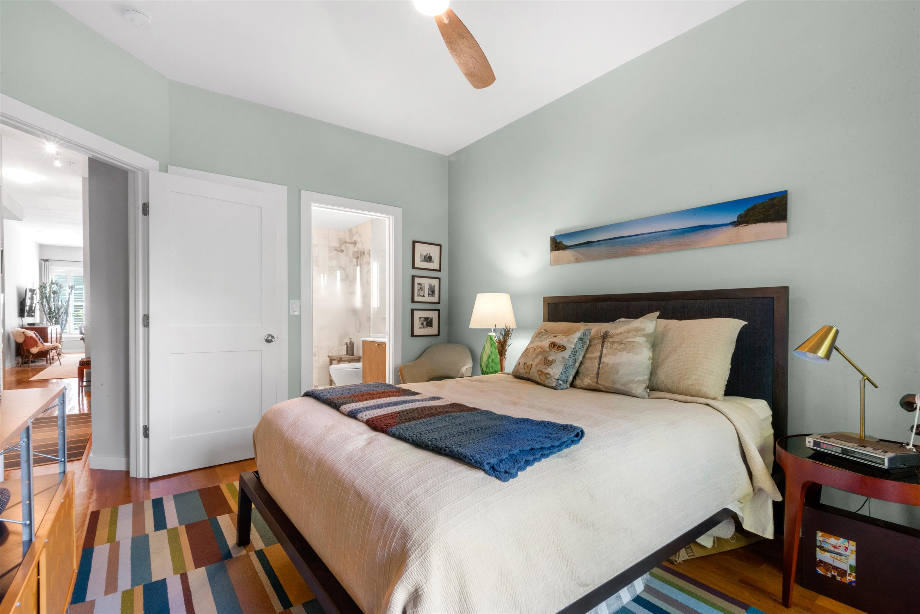 272 6TH ST Unit: 1