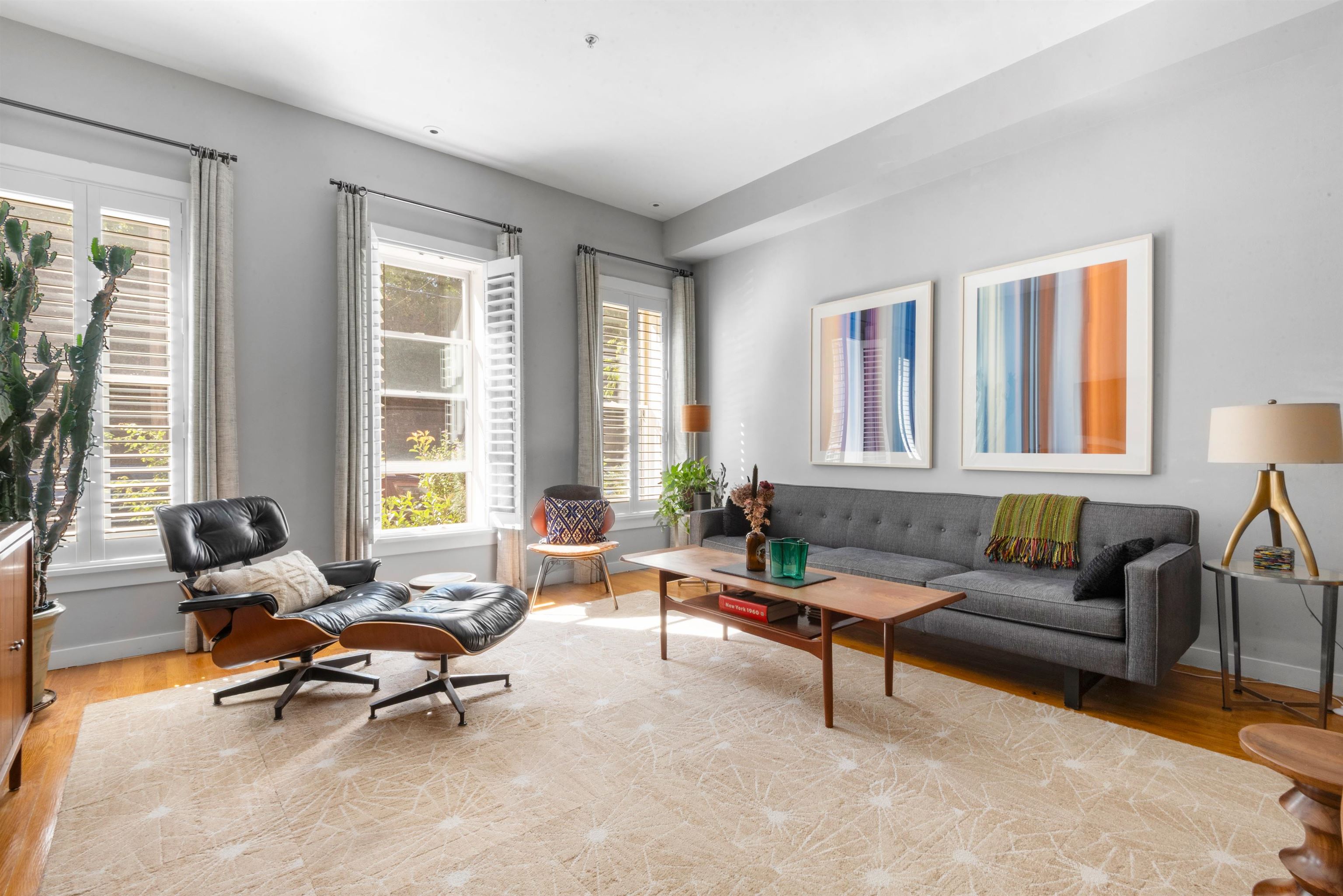 272 6TH ST Unit: 1