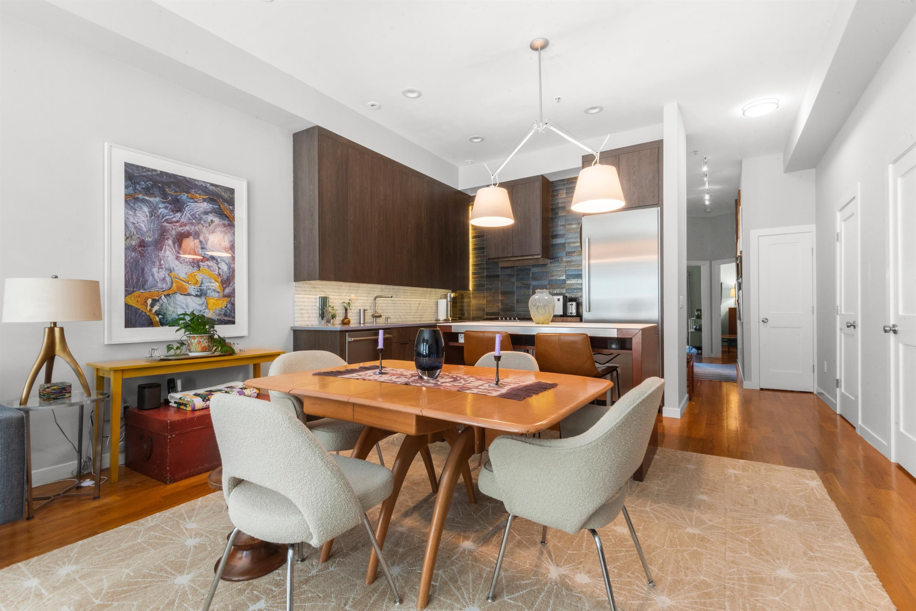 272 6TH ST Unit: 1