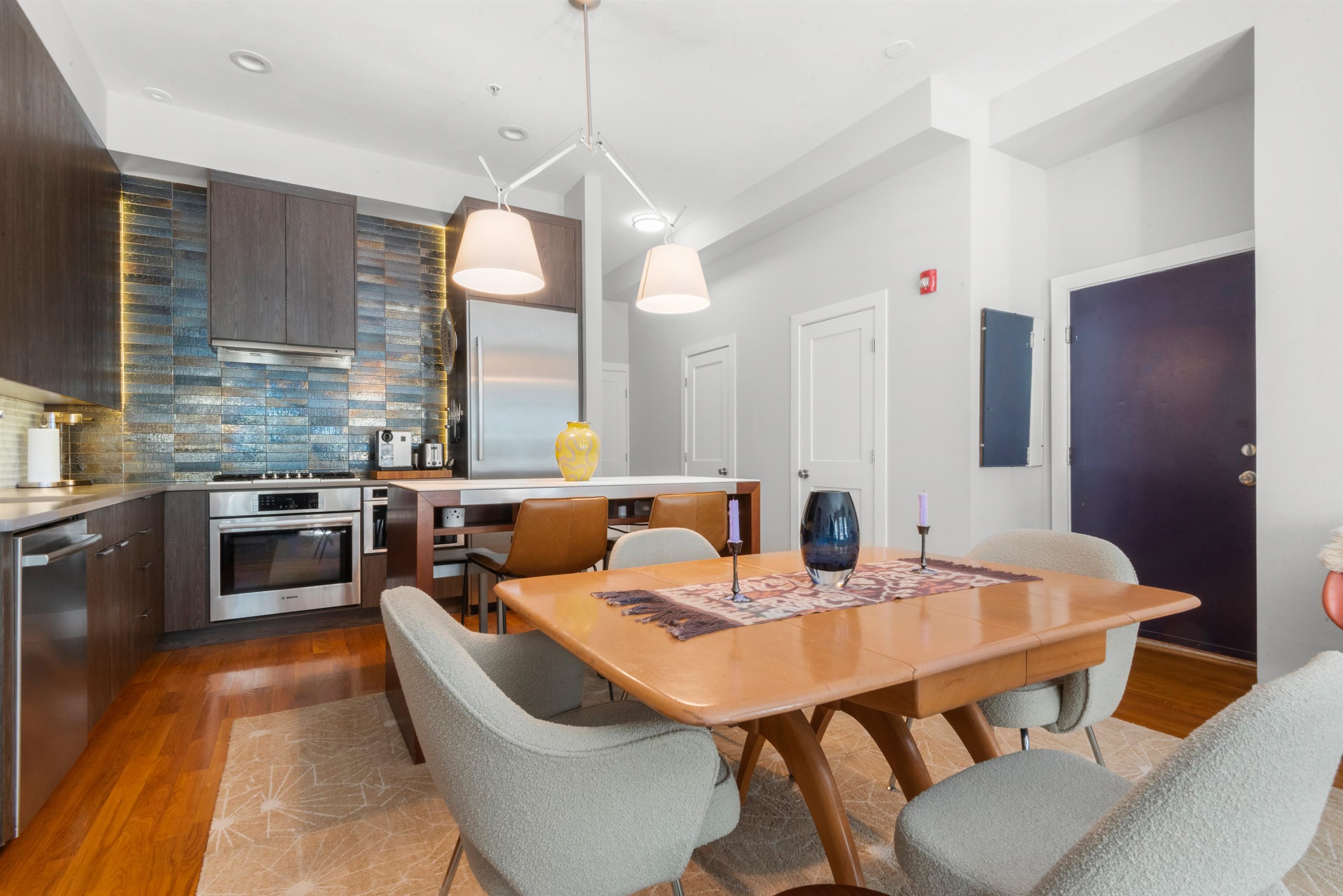 272 6TH ST Unit: 1