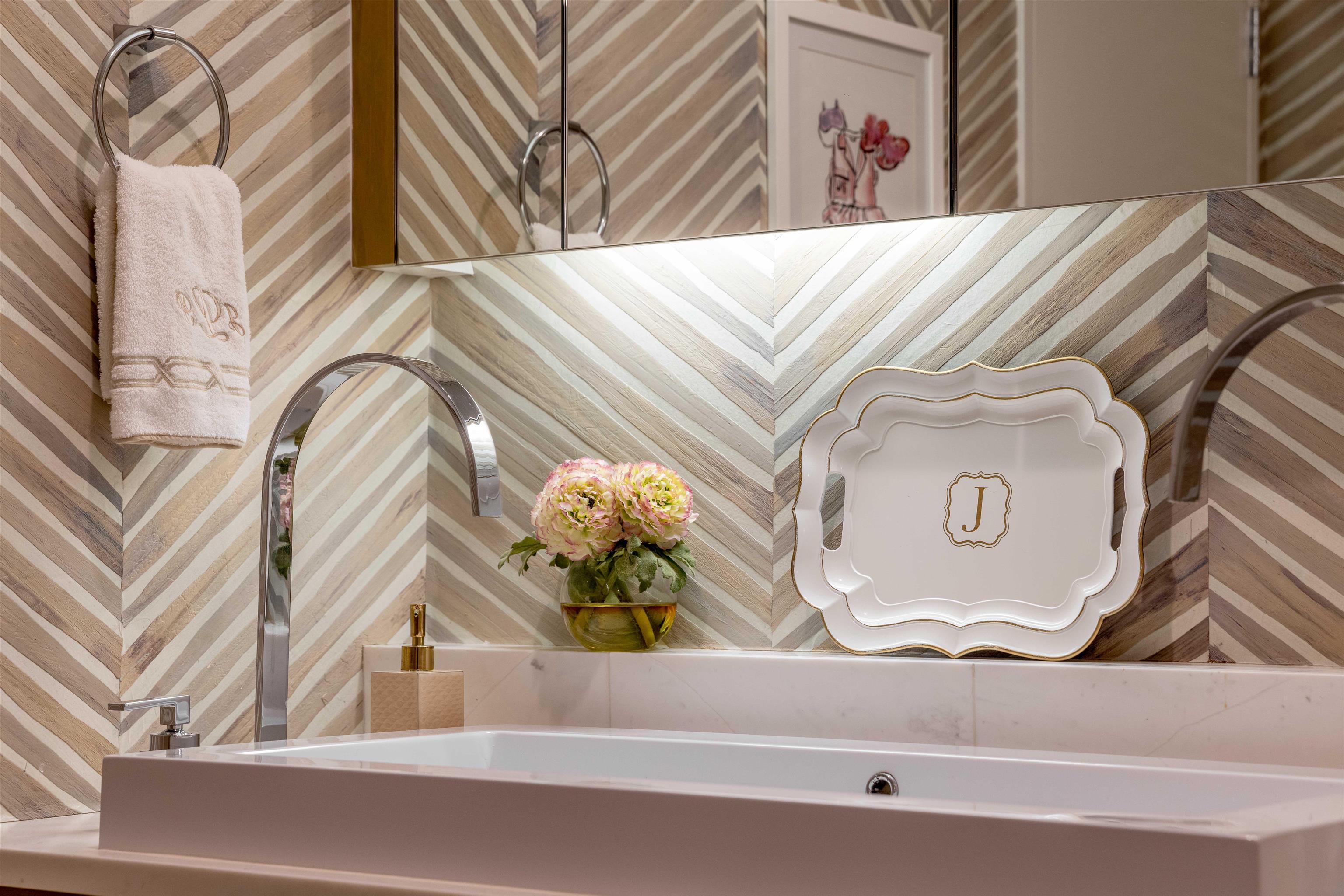 77 HUDSON ST Unit: PH 4904/05