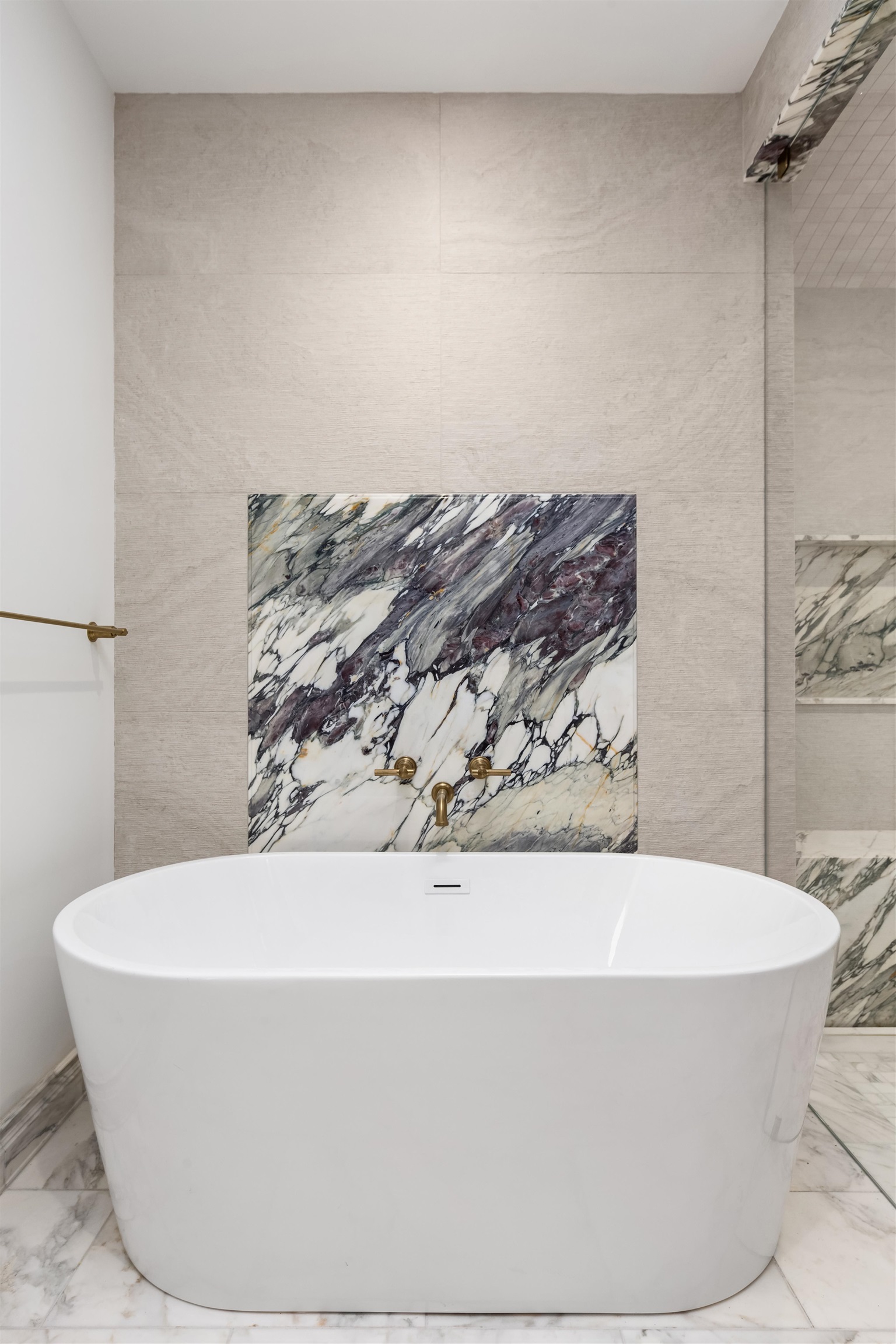 219-221 WARREN ST Unit: 1