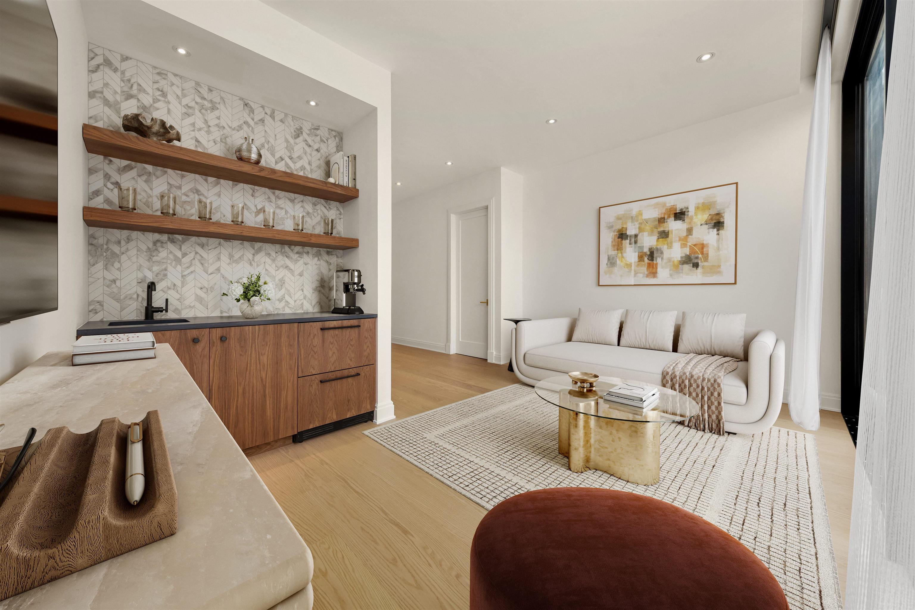 219-221 WARREN ST Unit: 1