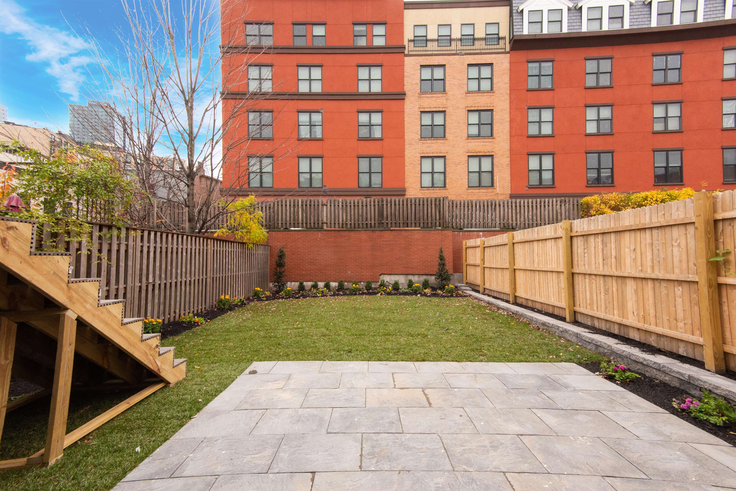 259 YORK ST Unit: A