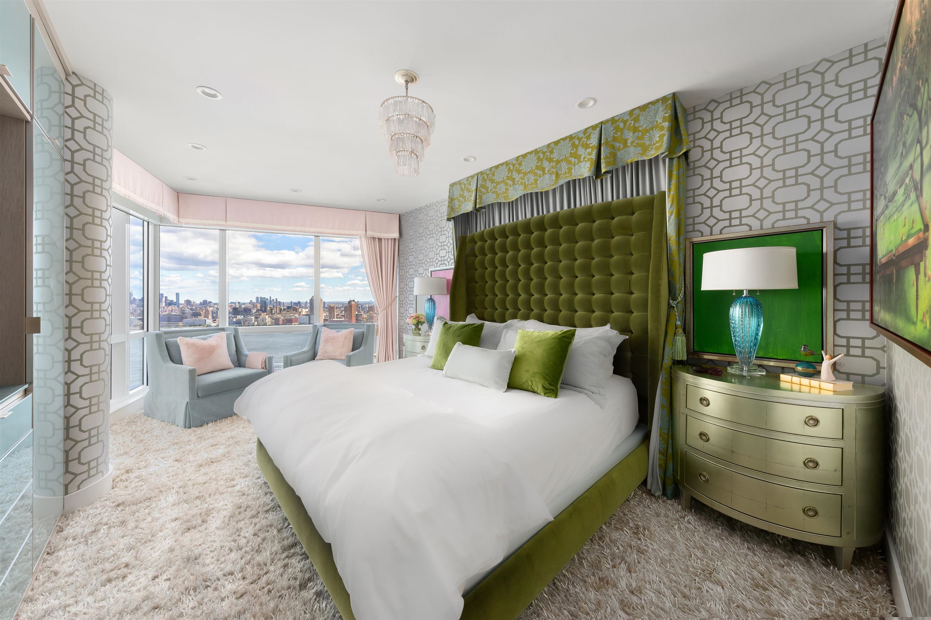 77 HUDSON ST Unit: PH 4904A