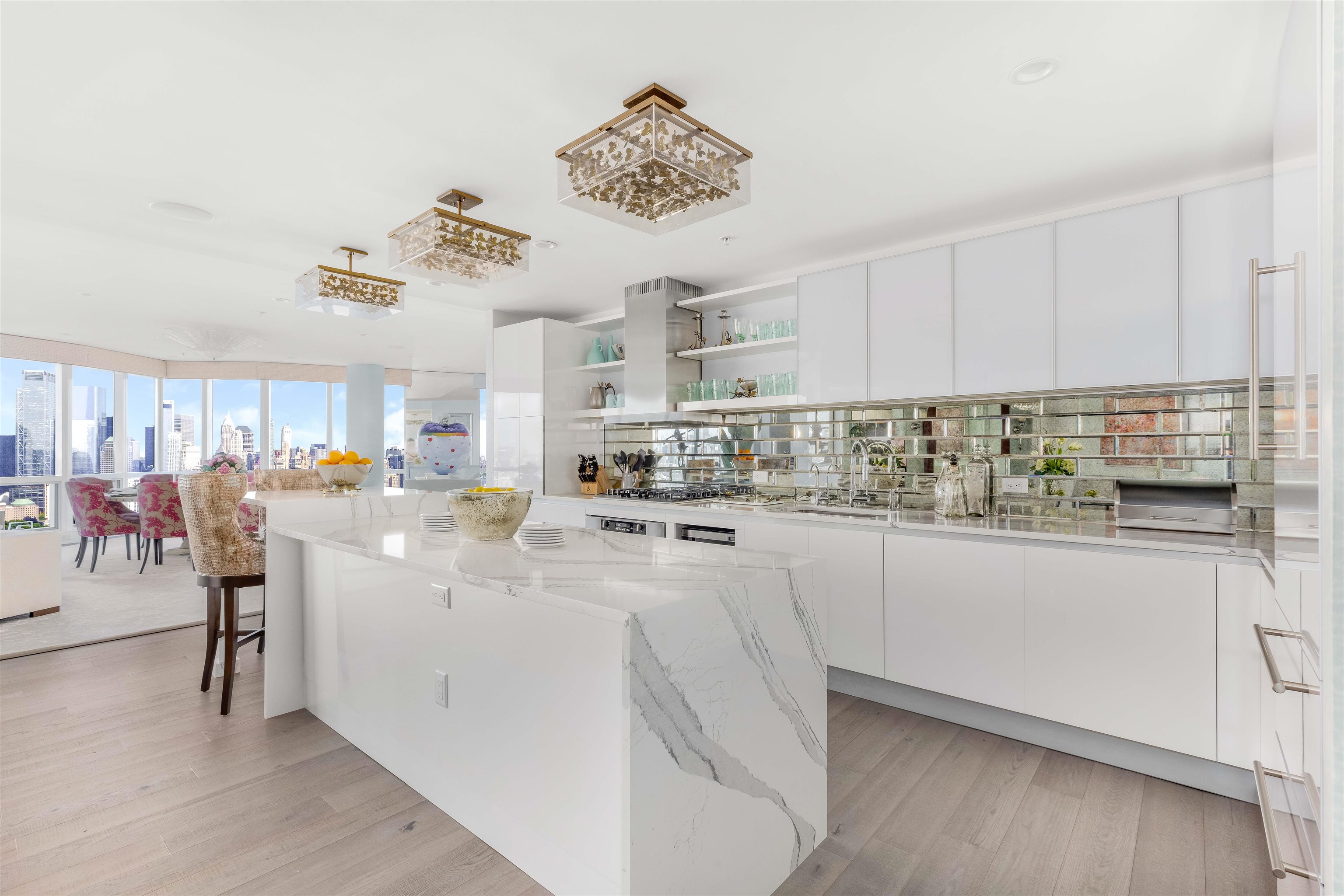 77 HUDSON ST Unit: PH 4904A