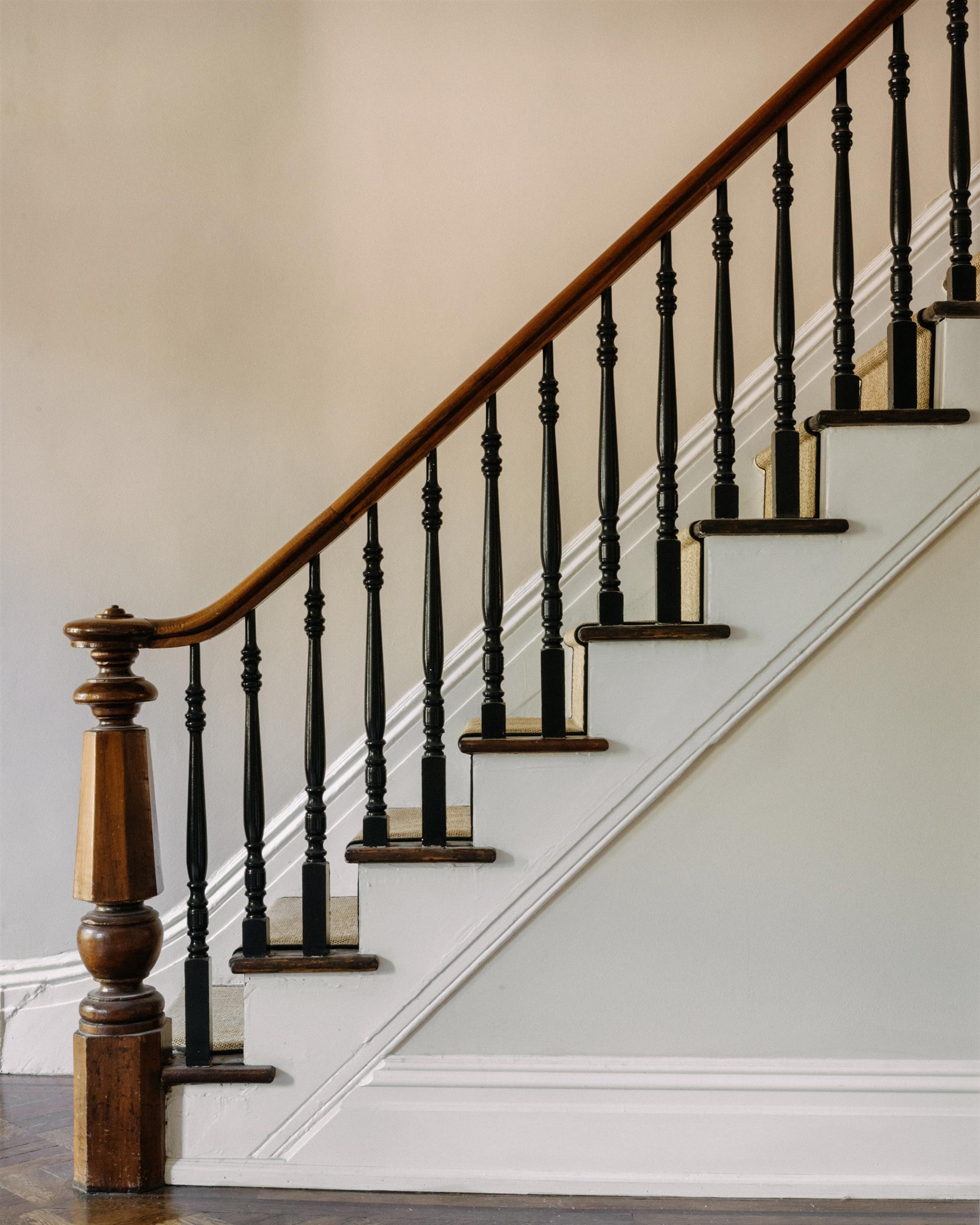 22 WEST HAMILTON PL