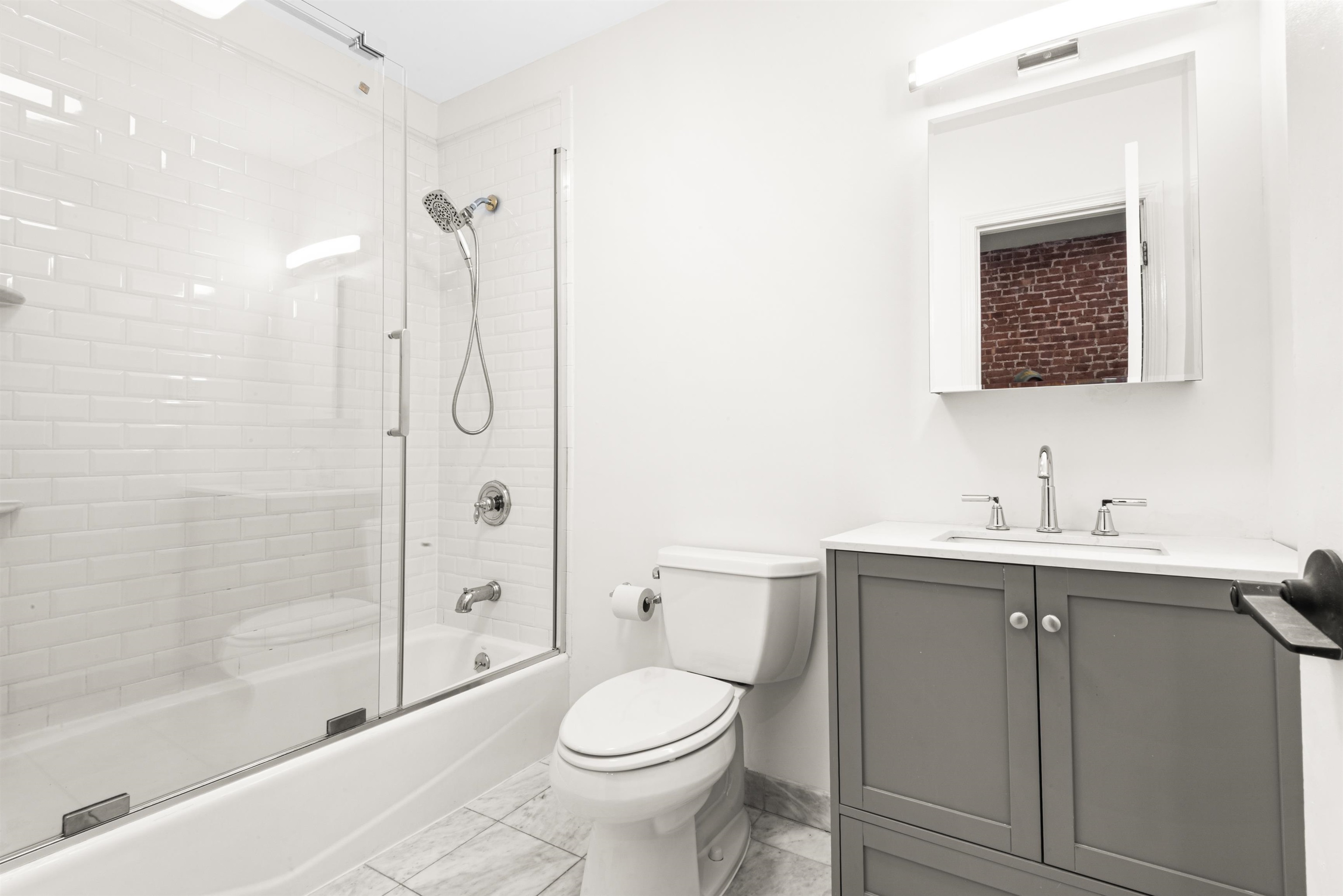 94 WAYNE ST Unit: 2
