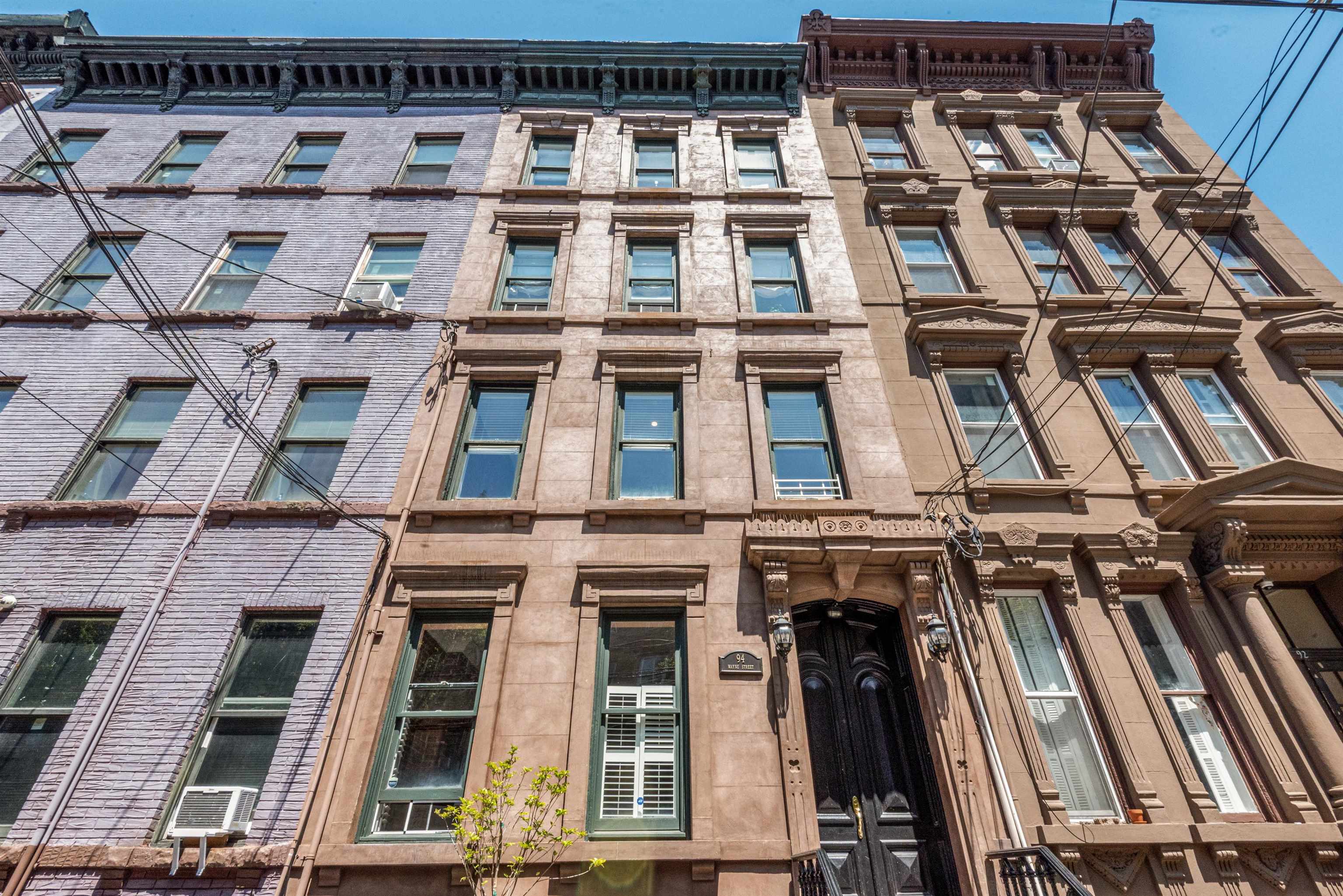 94 WAYNE ST Unit: 2