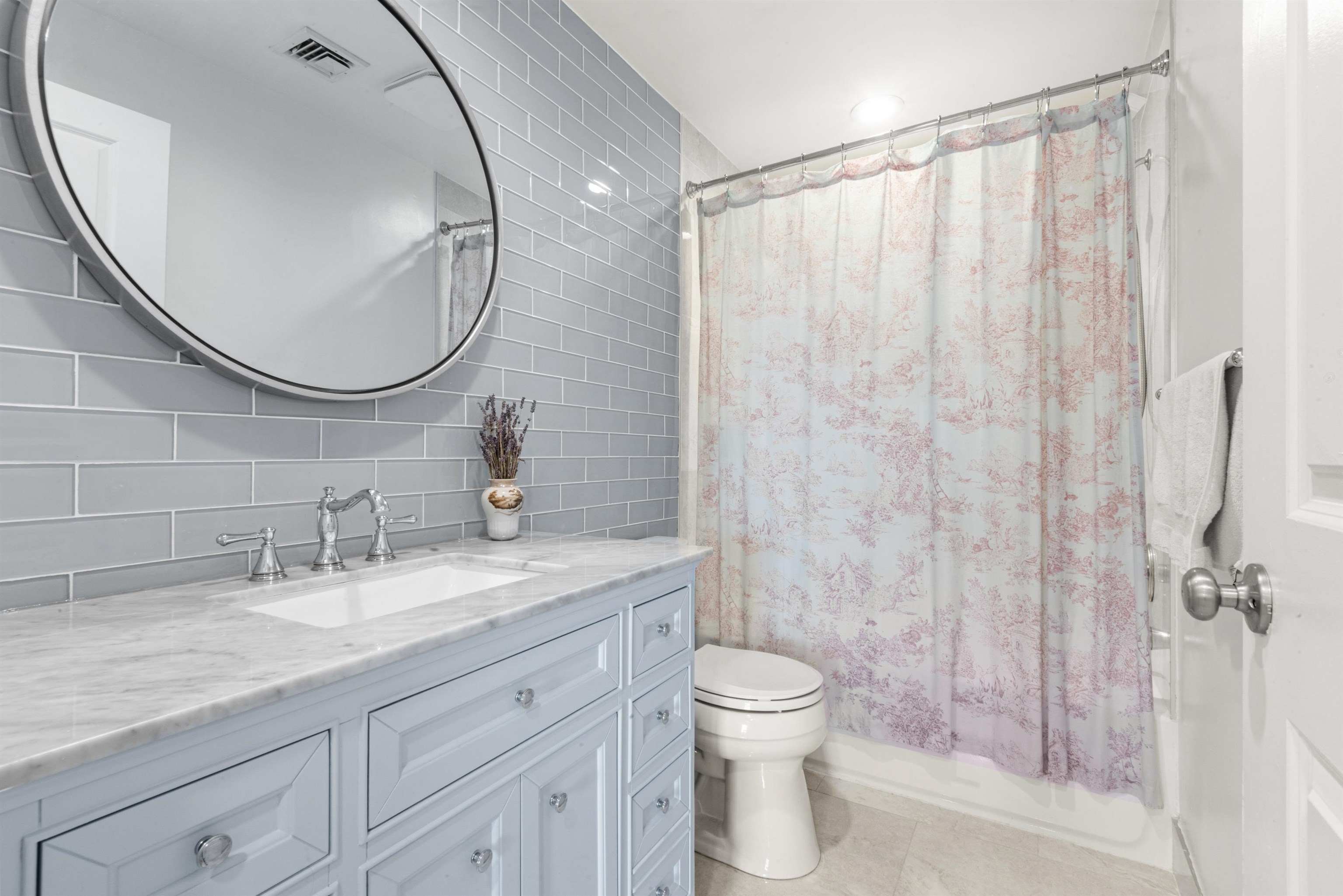 63 SUSSEX ST Unit: 8