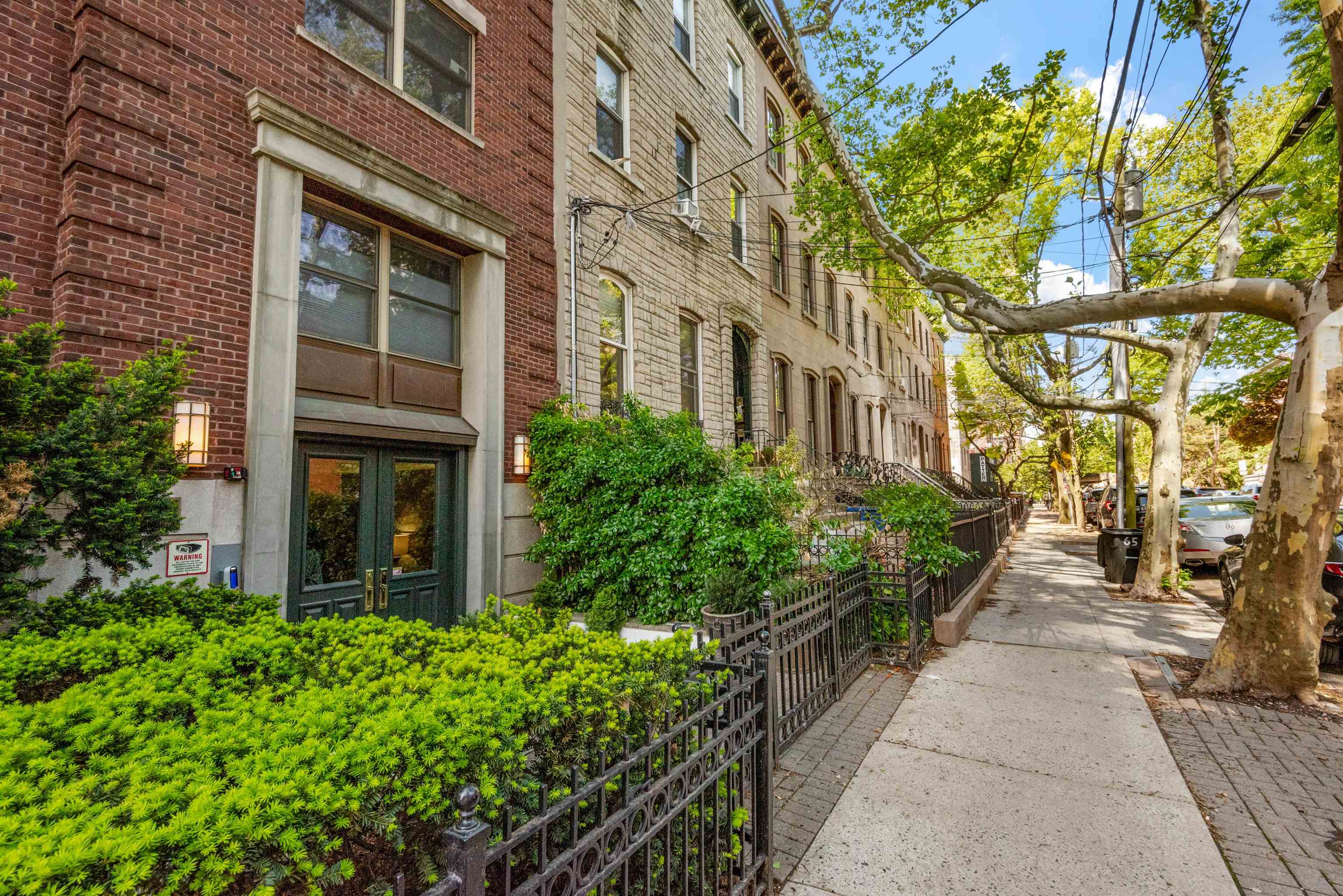 63 SUSSEX ST Unit: 8