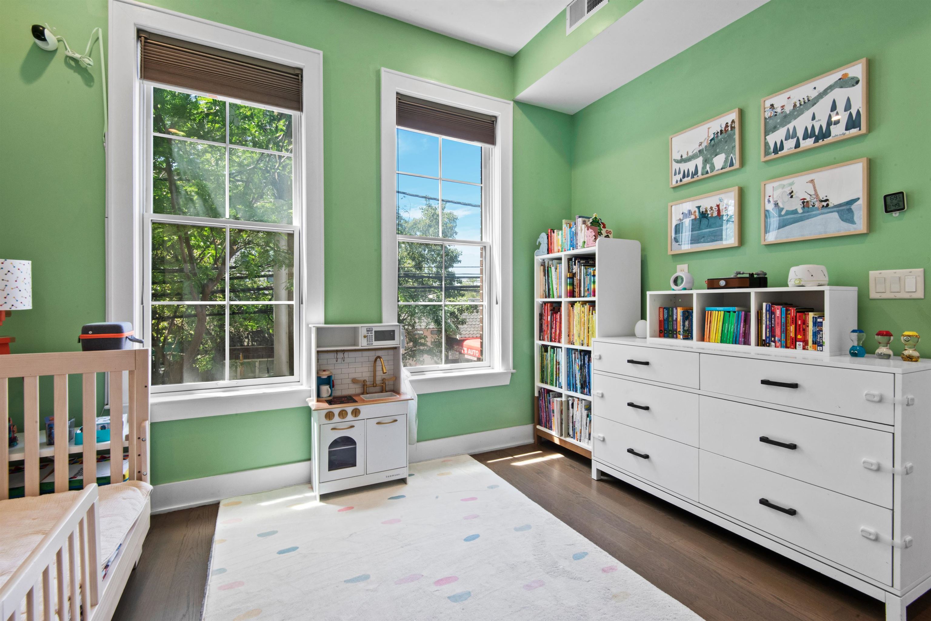 374 7TH ST Unit: 201