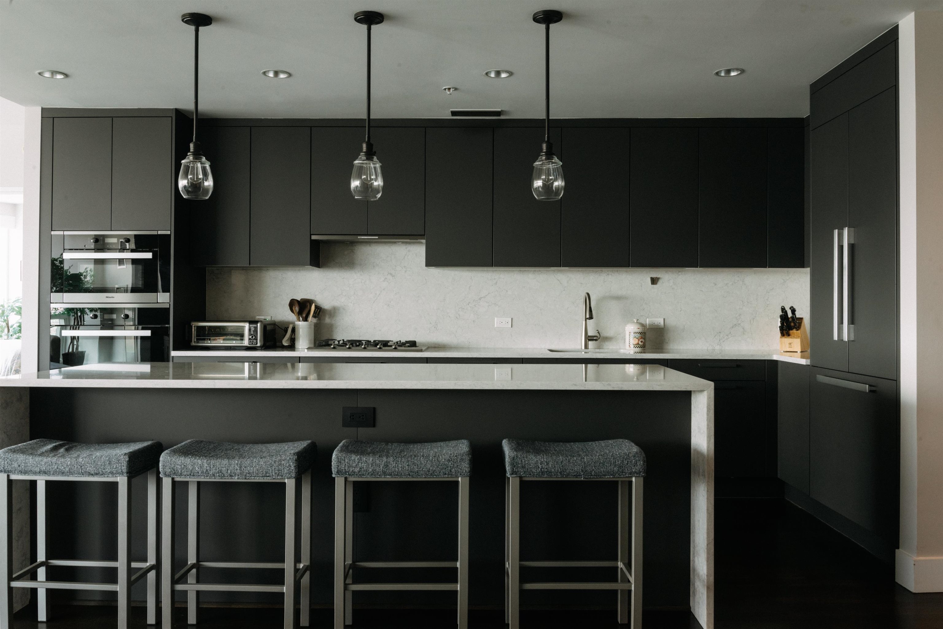 77 HUDSON ST Unit: PH 4704