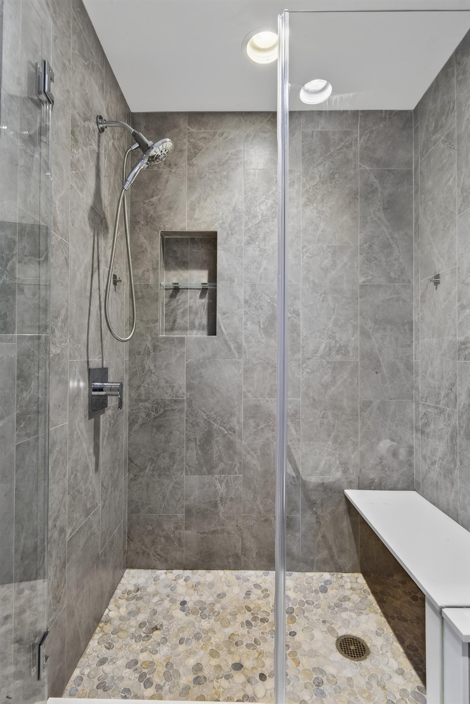 77 HUDSON ST Unit: PH 4704