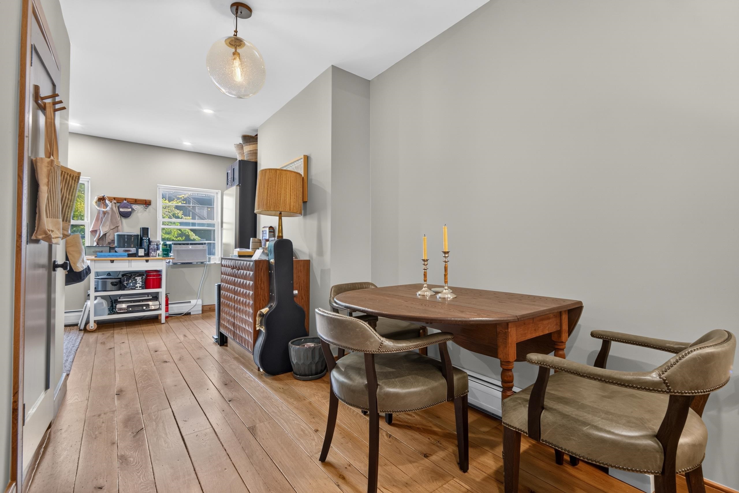 227 MONROE ST Unit: 2R