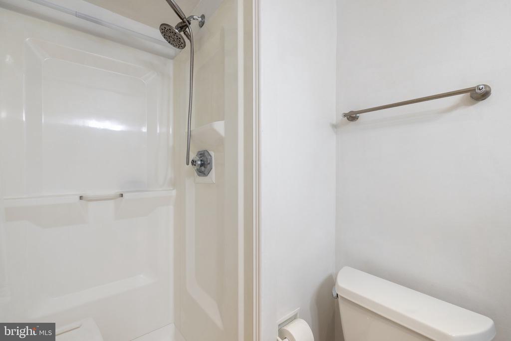 307 YOAKUM PARKWAY 1103