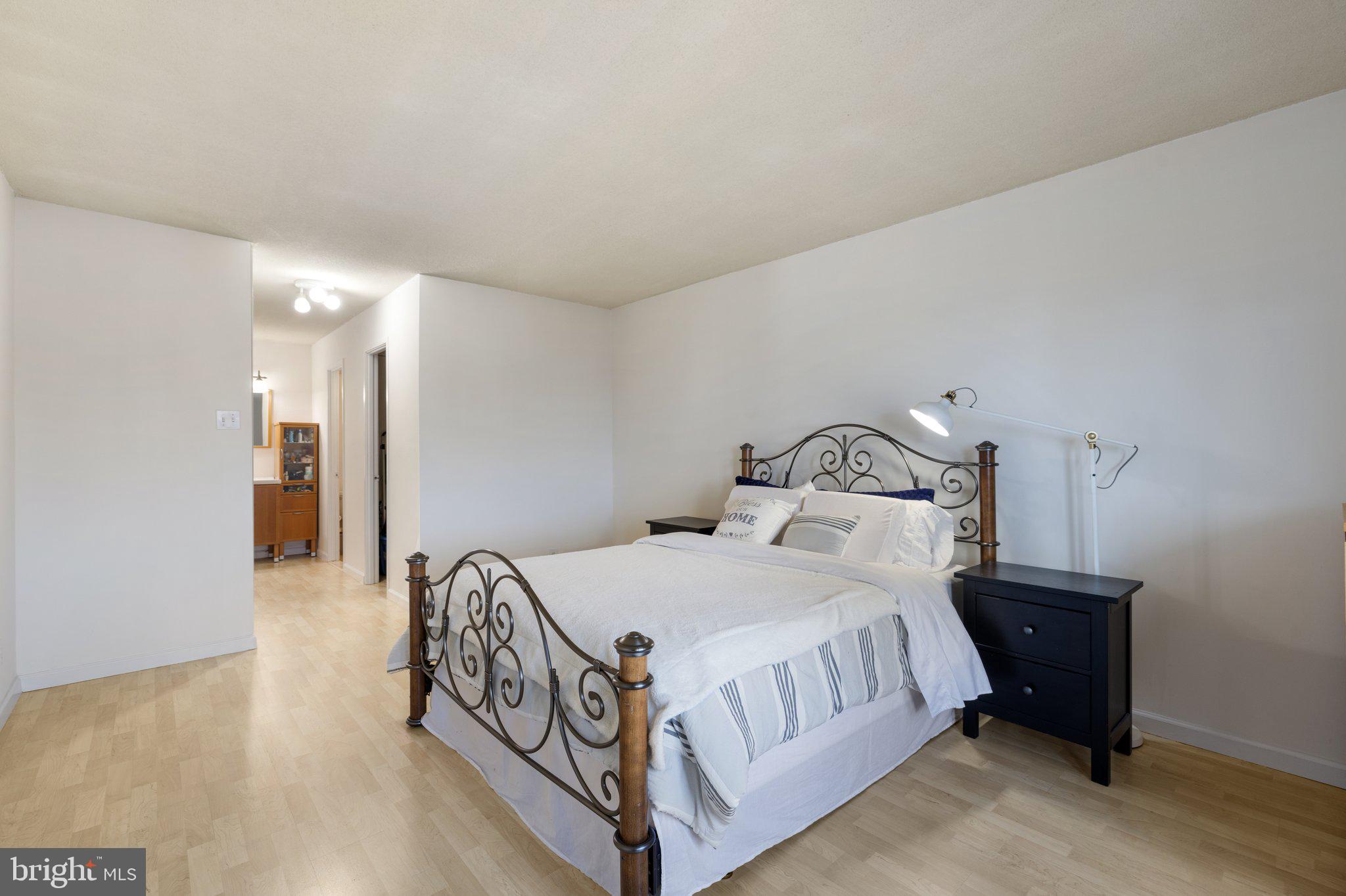 307 YOAKUM PARKWAY 1103