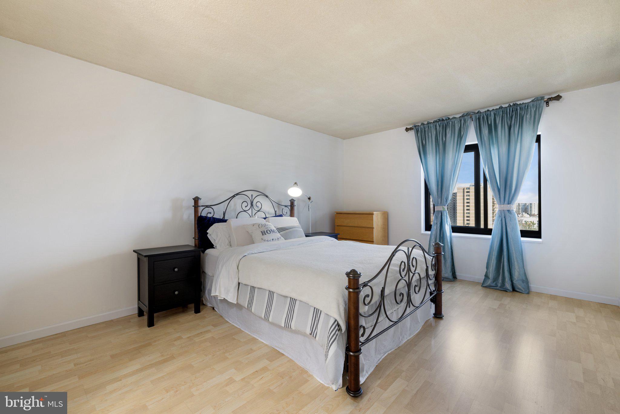 307 YOAKUM PARKWAY 1103