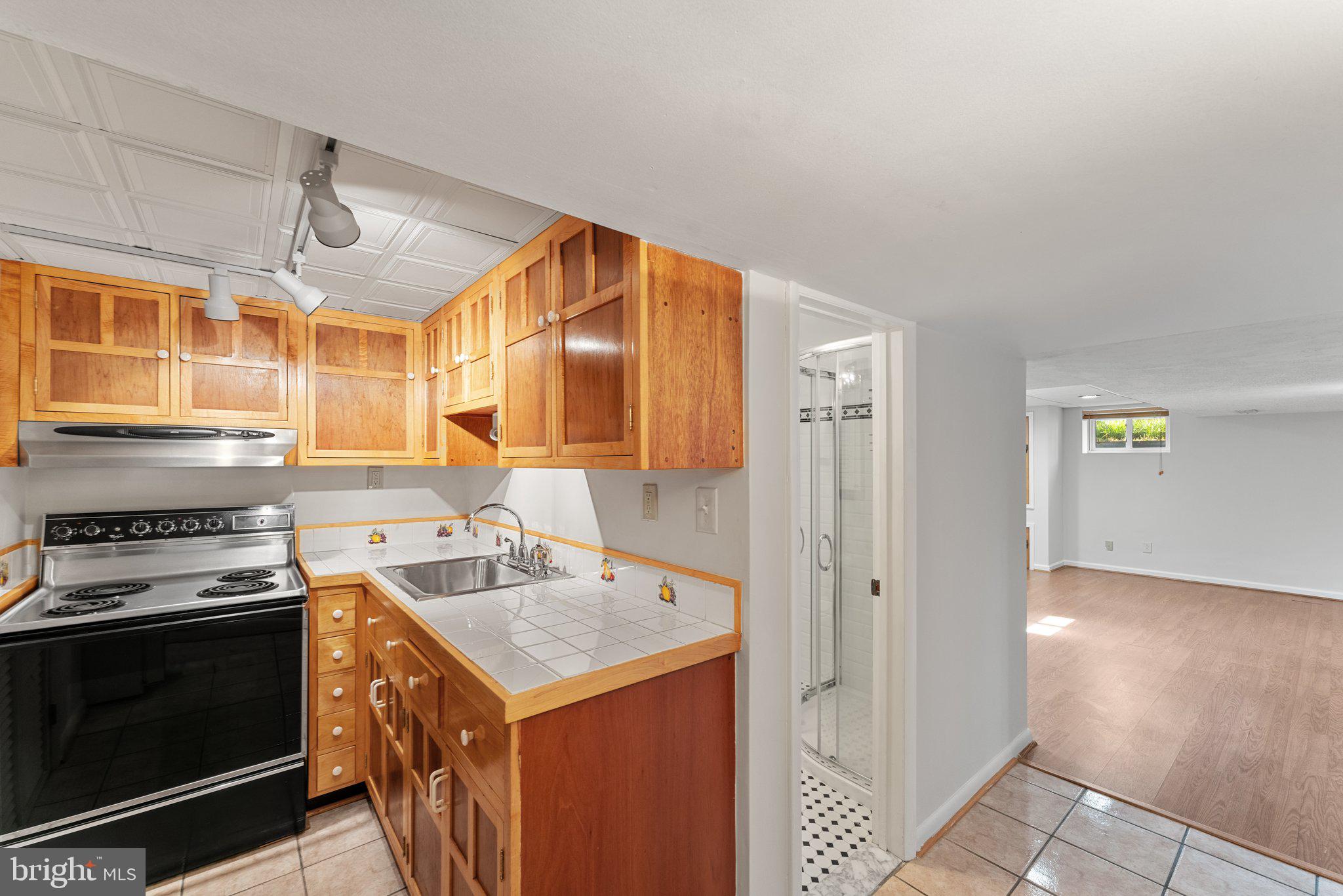 609 PROSPECT PLACE