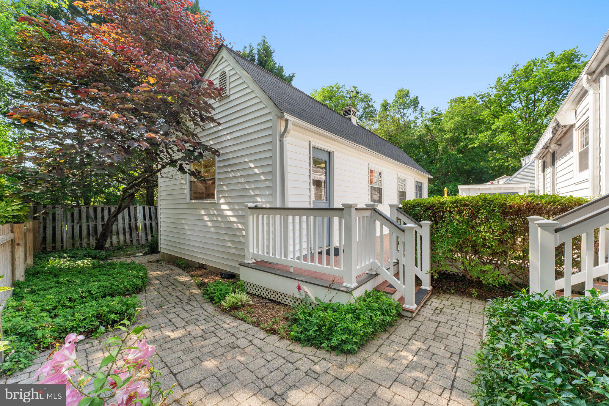 609 PROSPECT PLACE