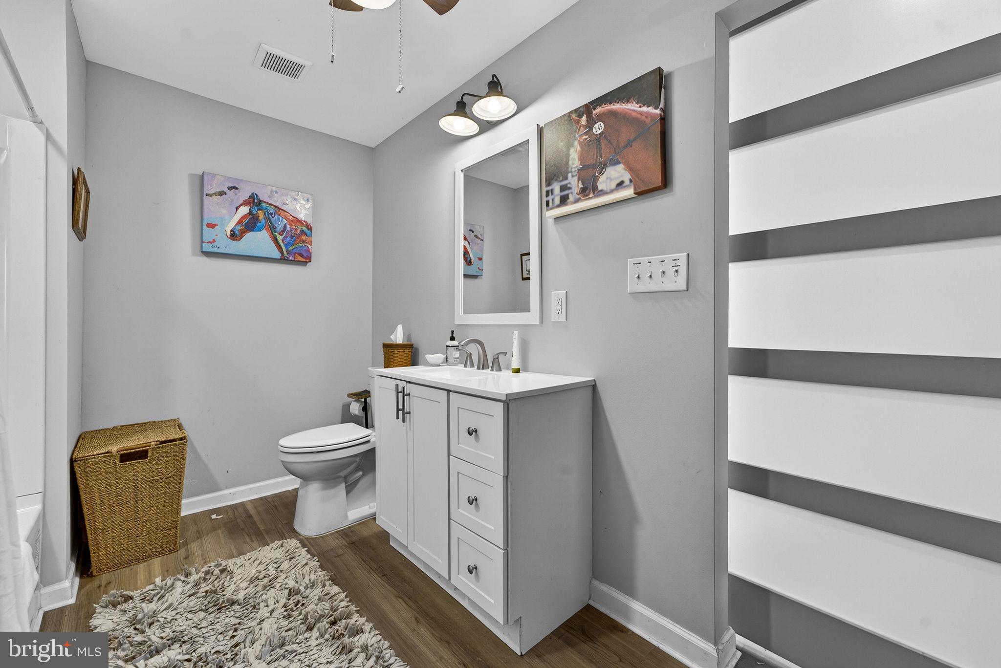 6478 LAUREL HILL LANE