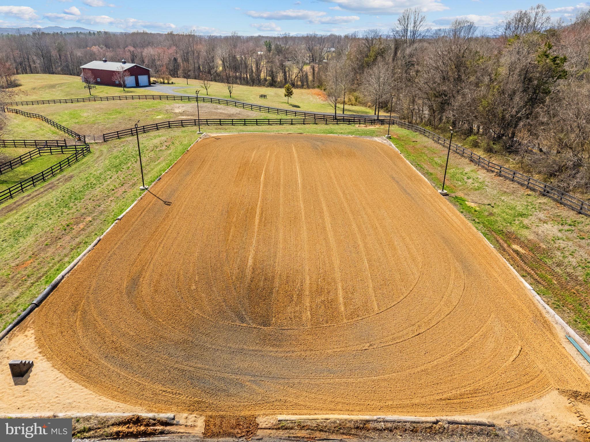 6478 LAUREL HILL LANE