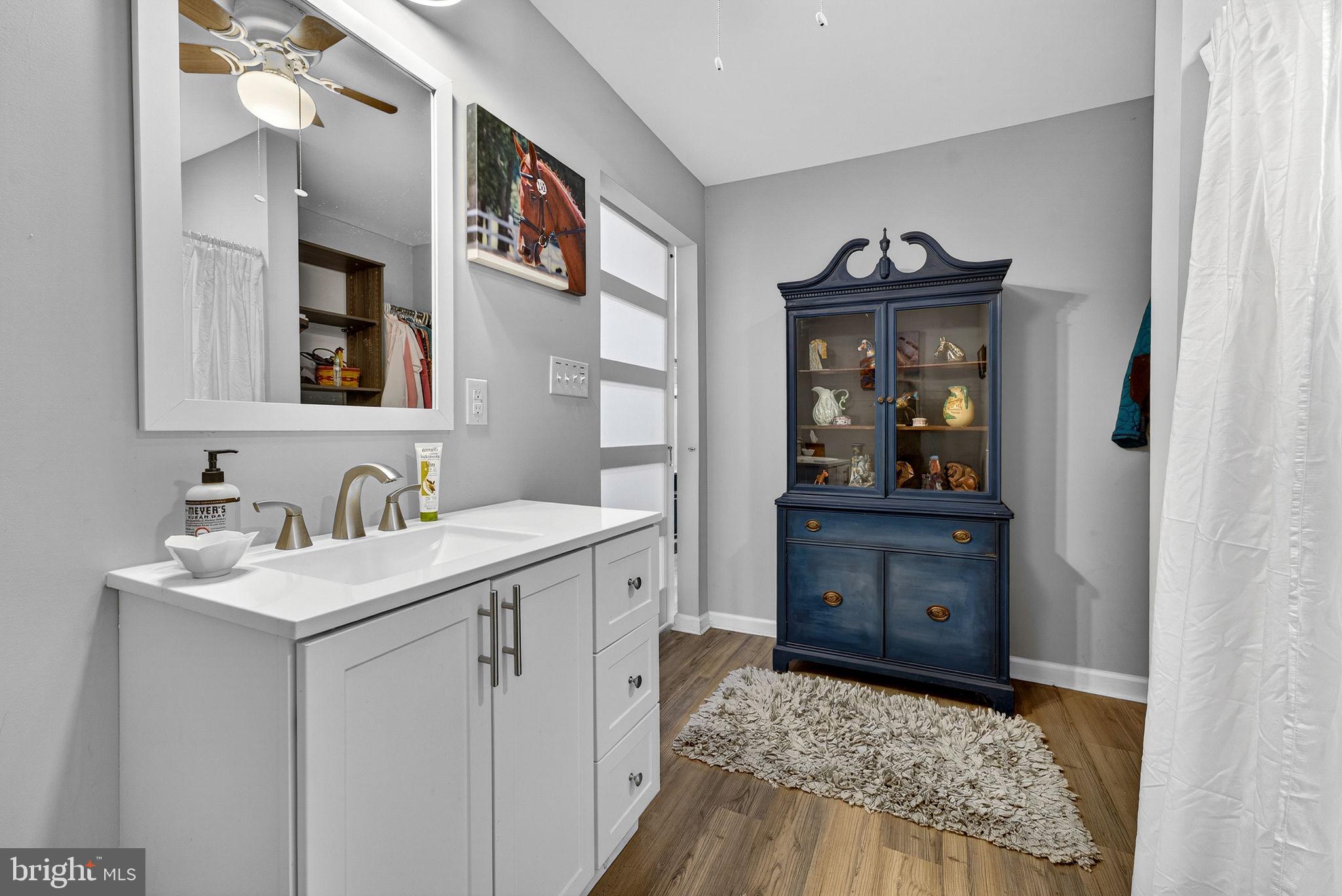 6478 LAUREL HILL LANE