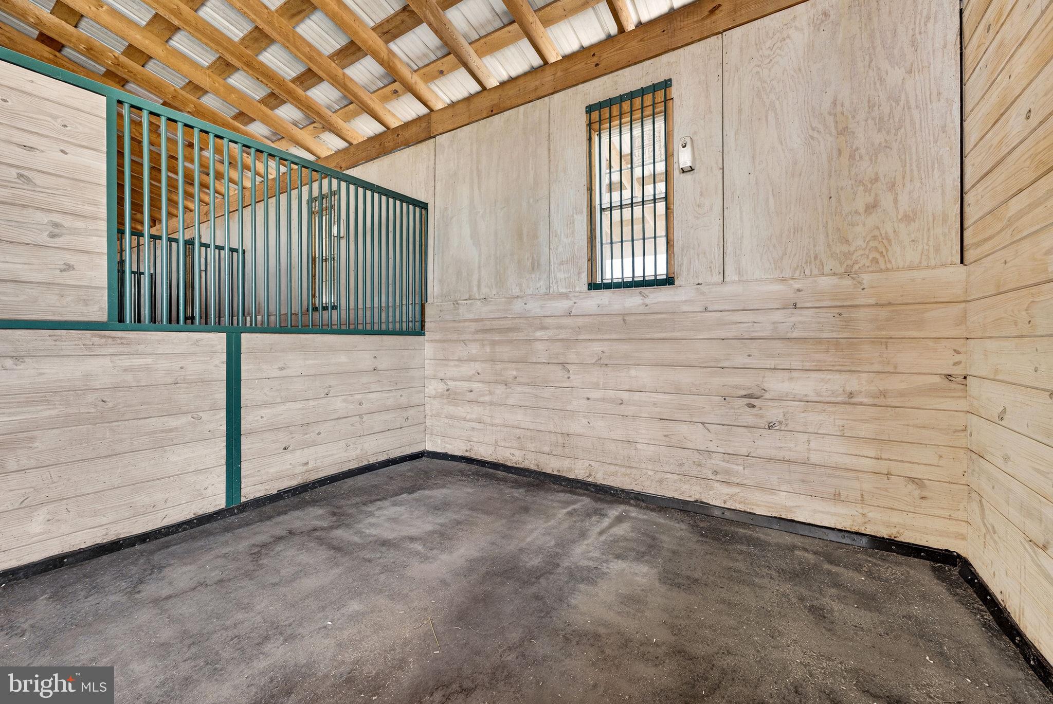 6478 LAUREL HILL LANE