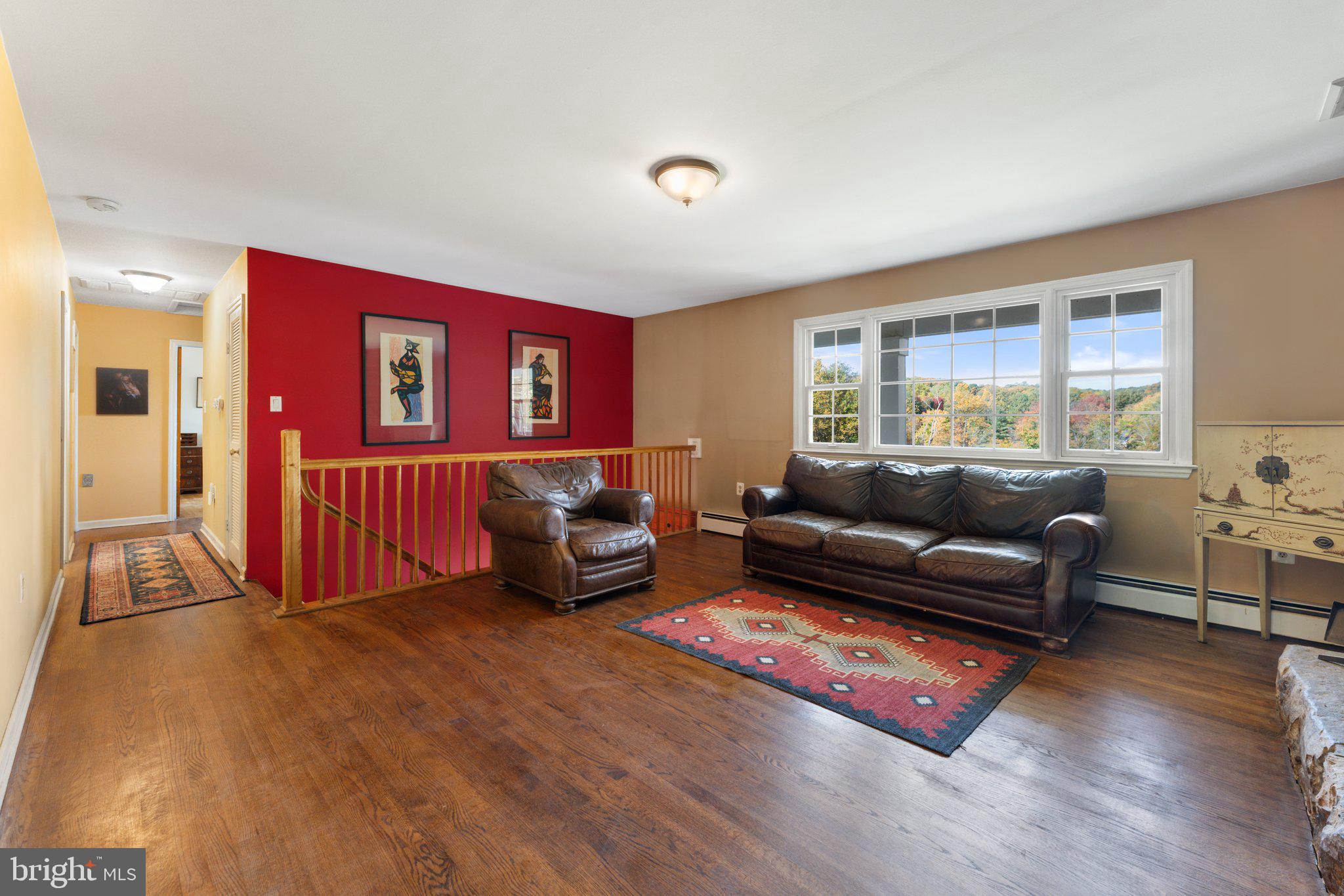 6768 WARWICK LANE