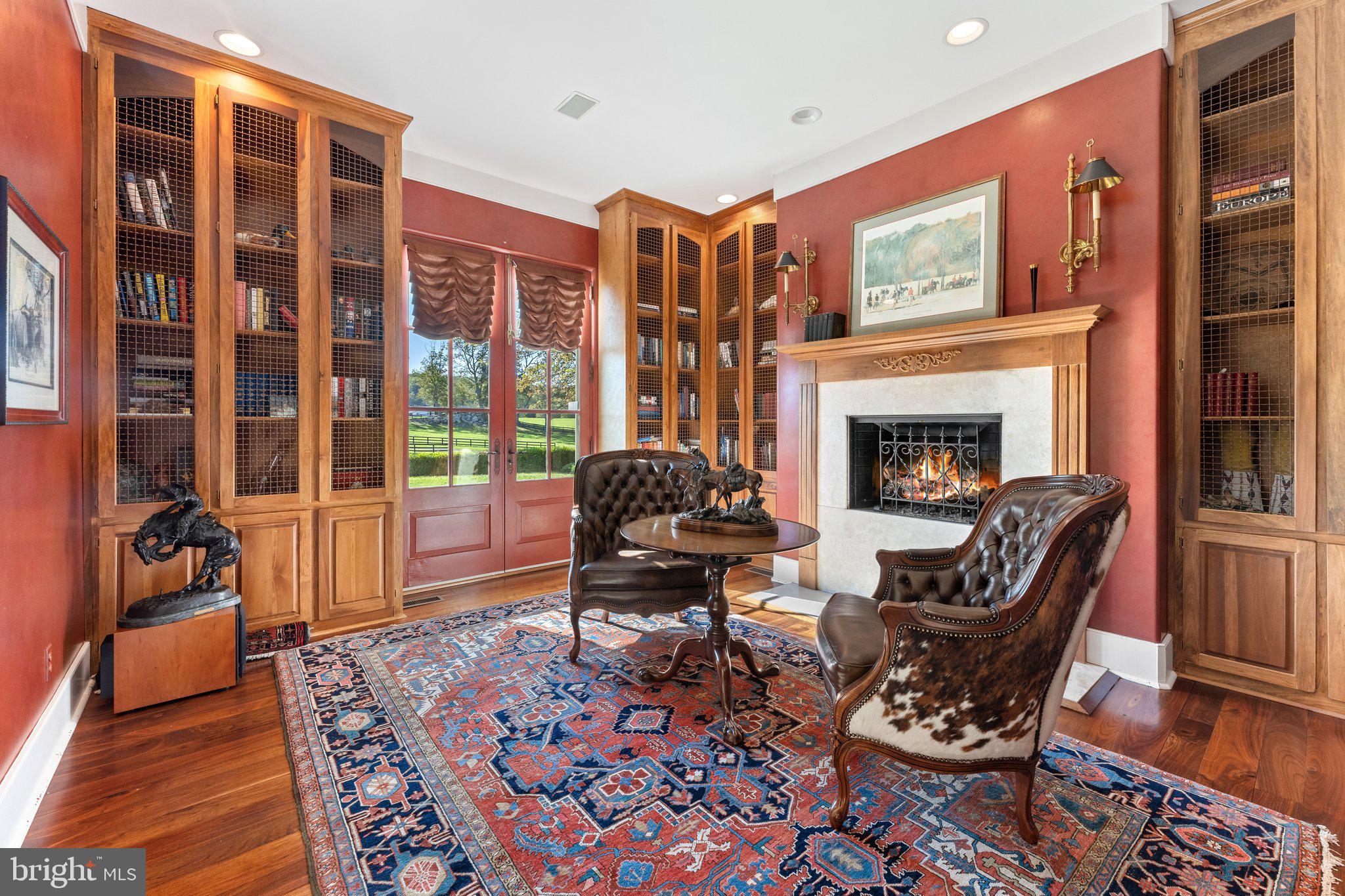 10500 MOUNTAIN SHADOW LANE