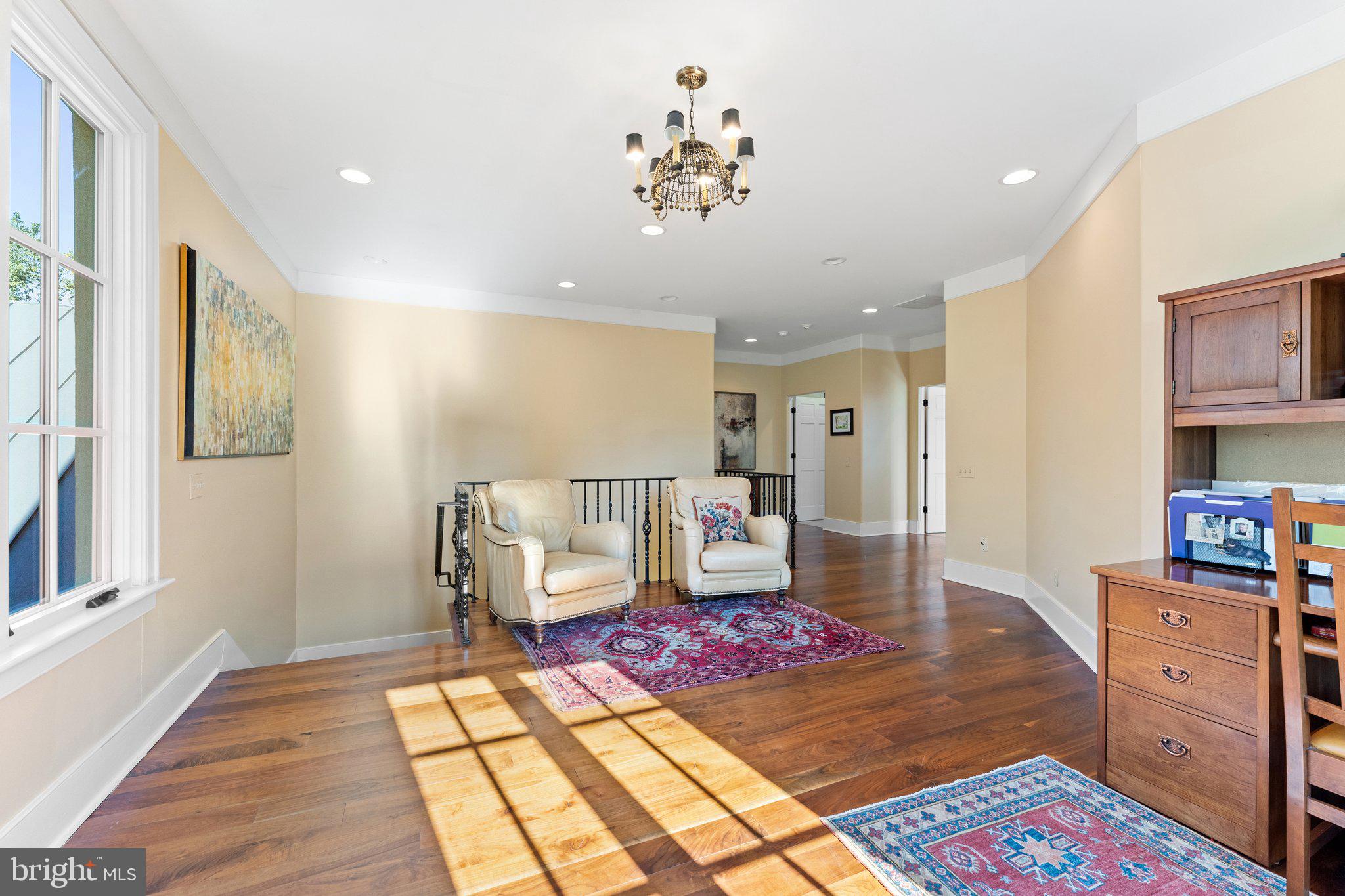10500 MOUNTAIN SHADOW LANE