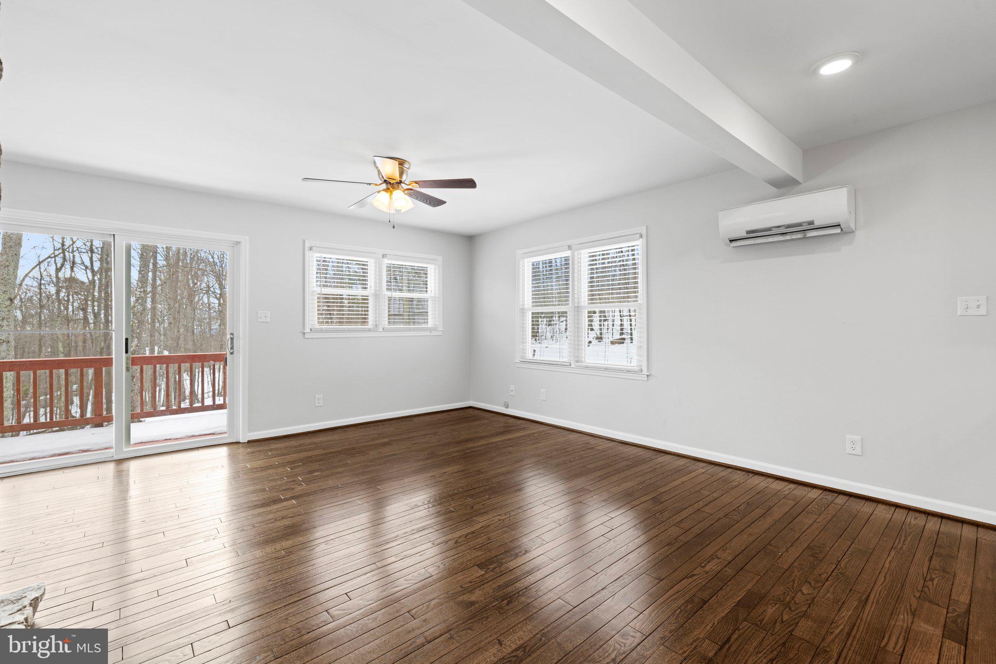 9836 TIMBER HEIGHTS