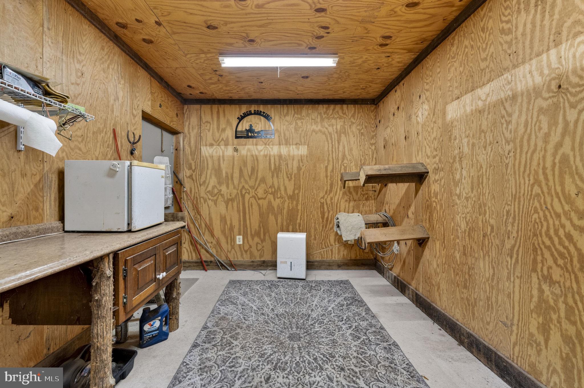 7312 OAK LANE