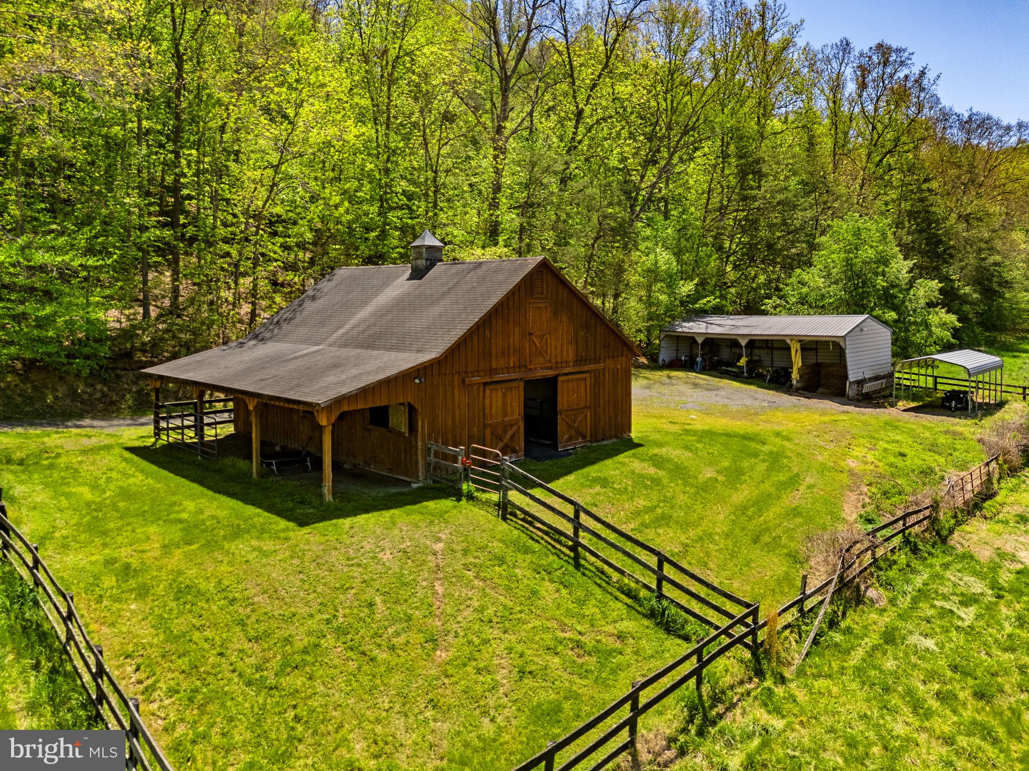 7312 OAK LANE