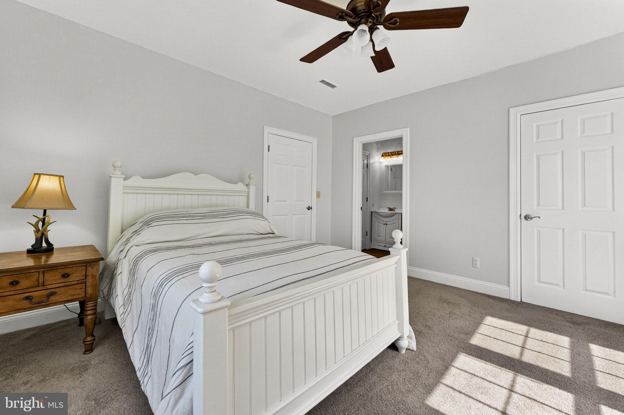 7312 OAK LANE