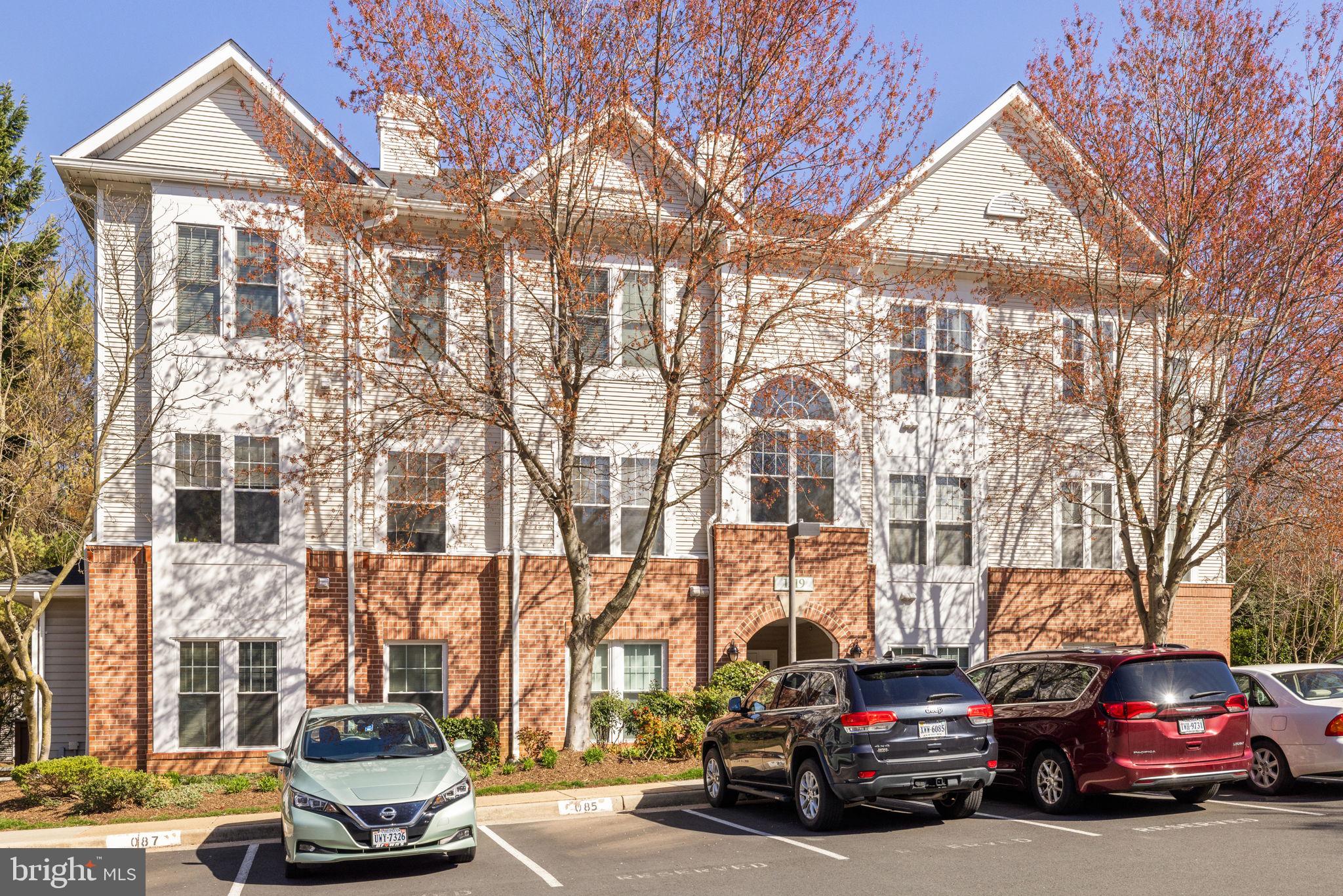 1519 N POINT DRIVE 302
