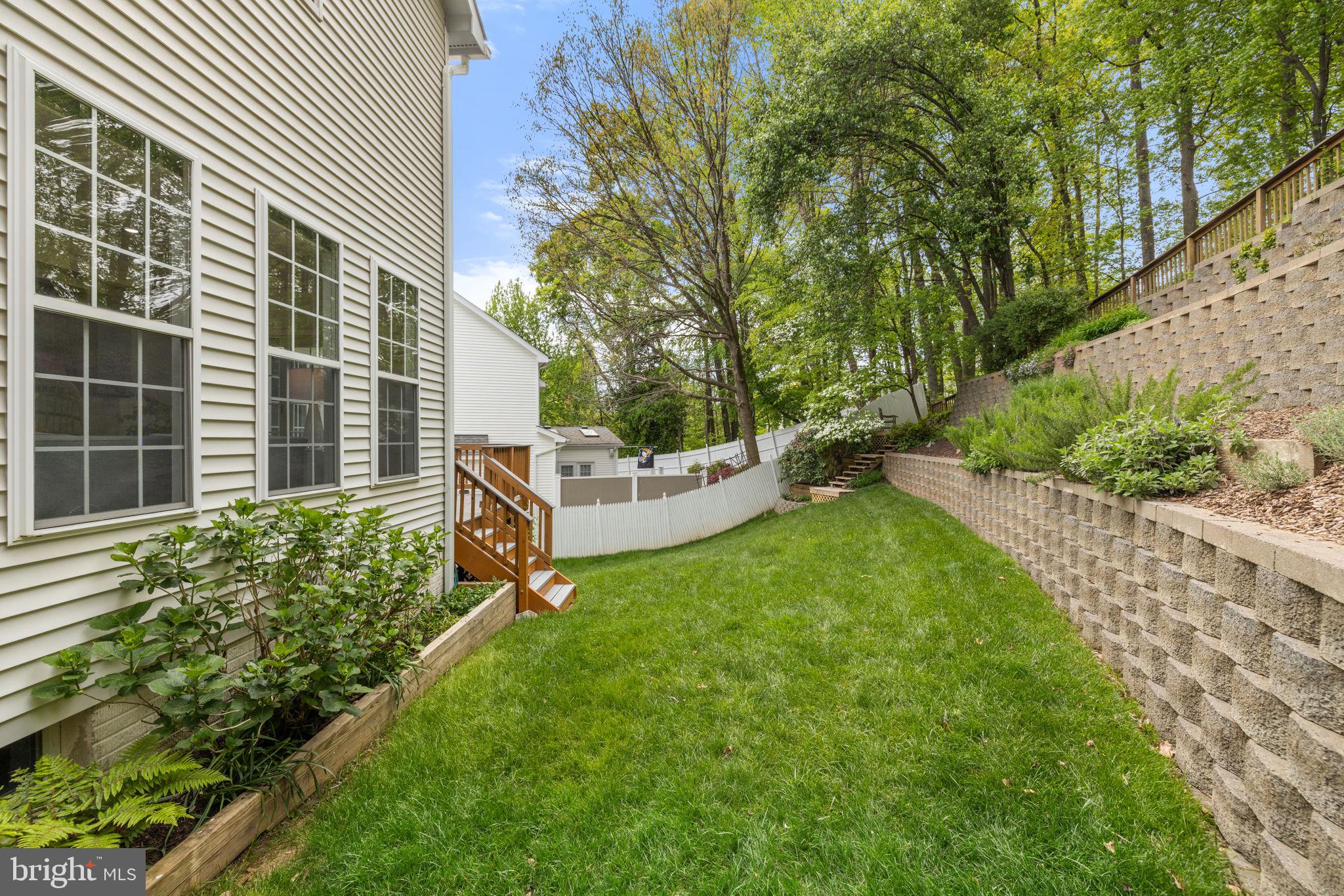 2412 SHREVE HILL ROAD