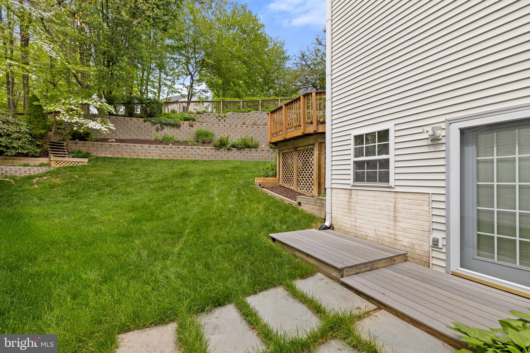2412 SHREVE HILL ROAD