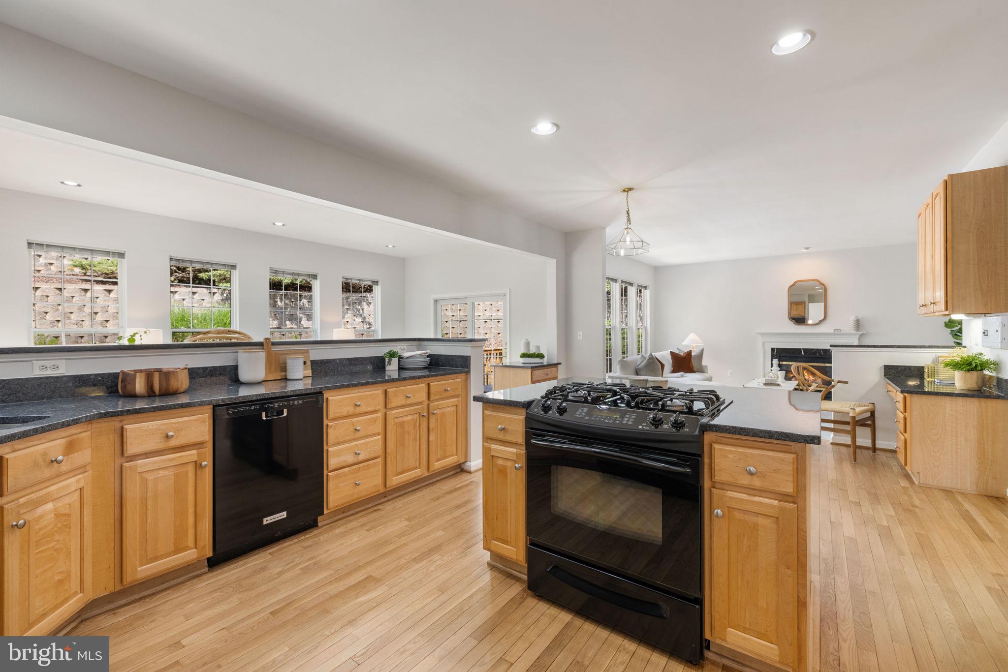 2412 SHREVE HILL ROAD