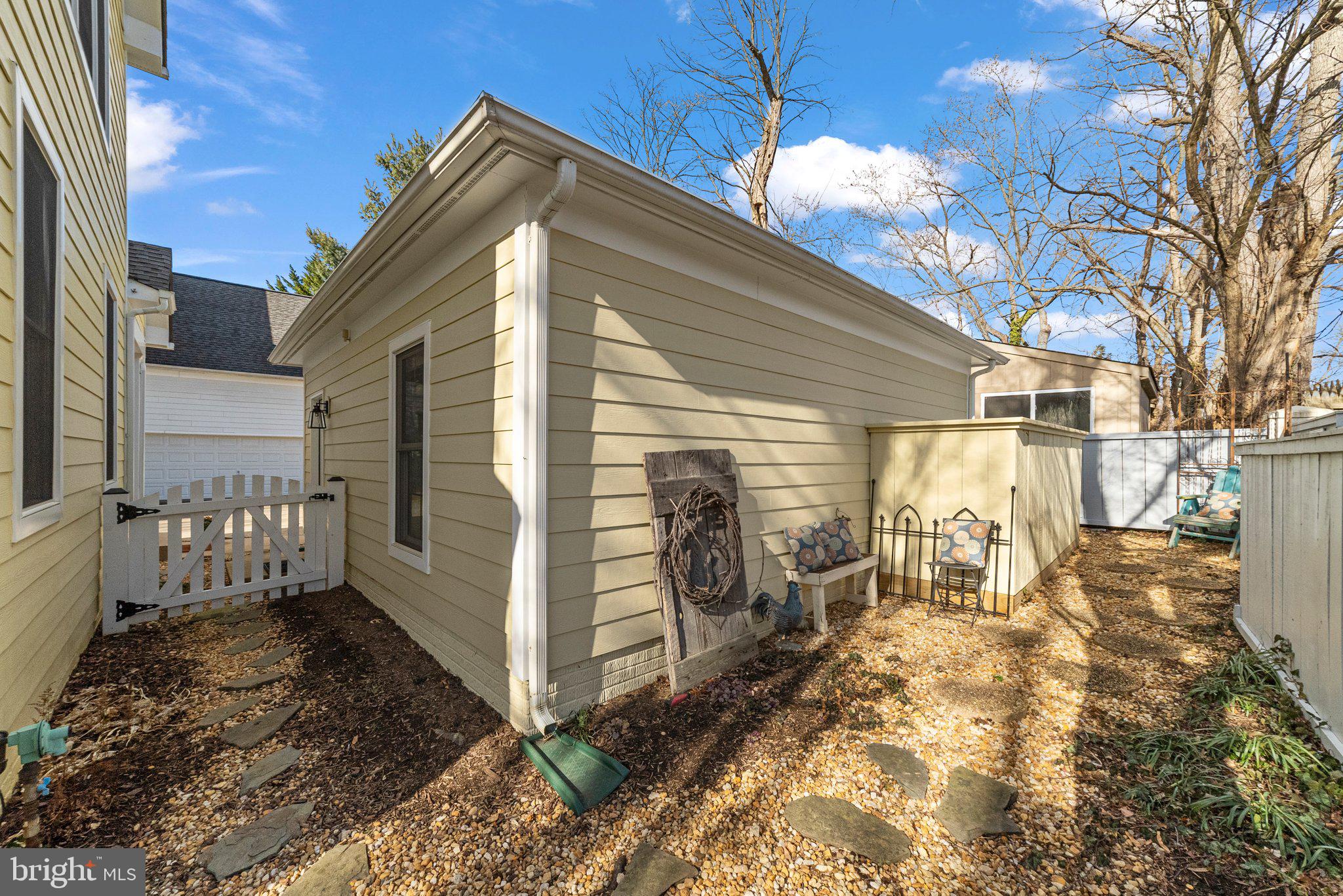 144 POSITANO COURT