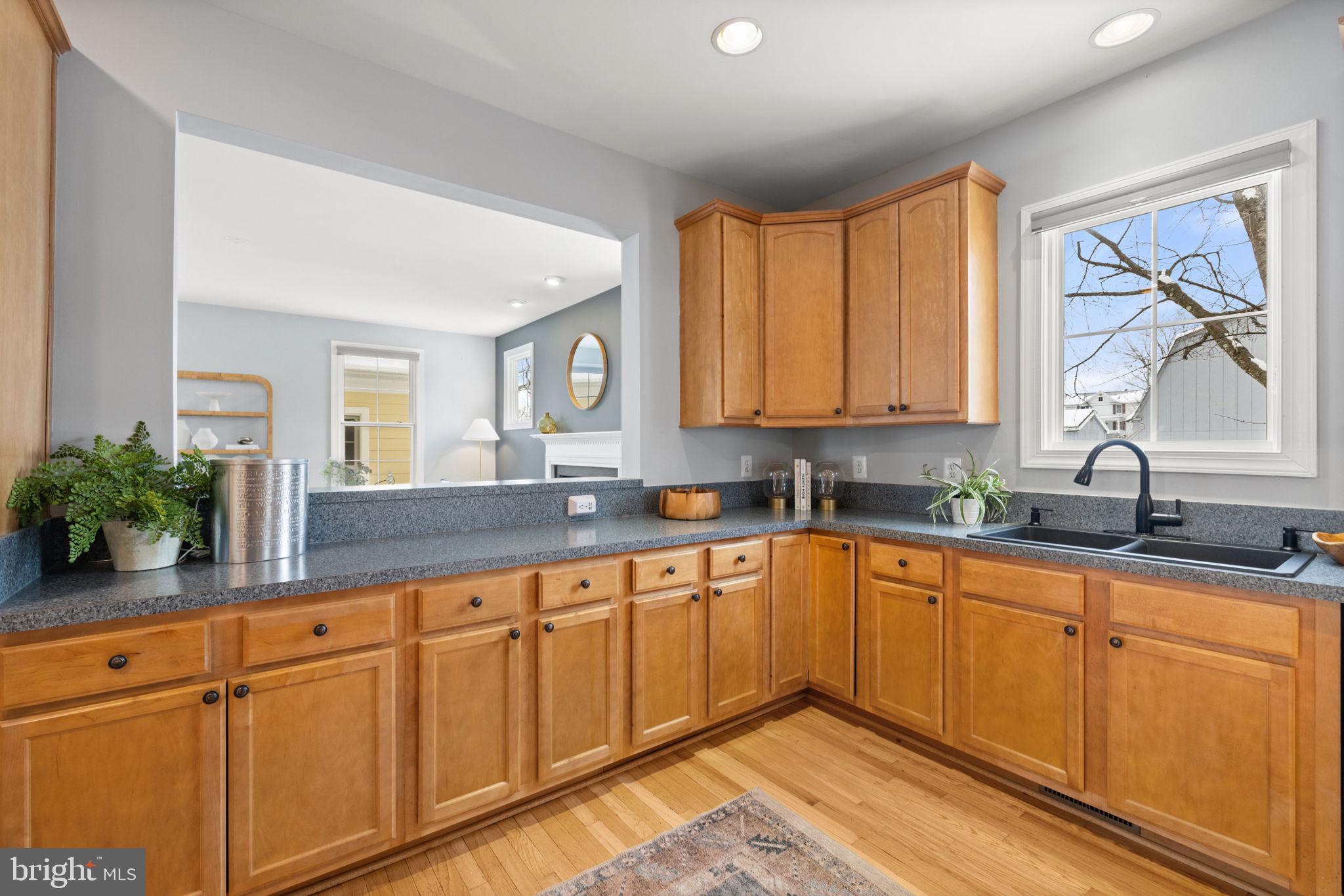 144 POSITANO COURT