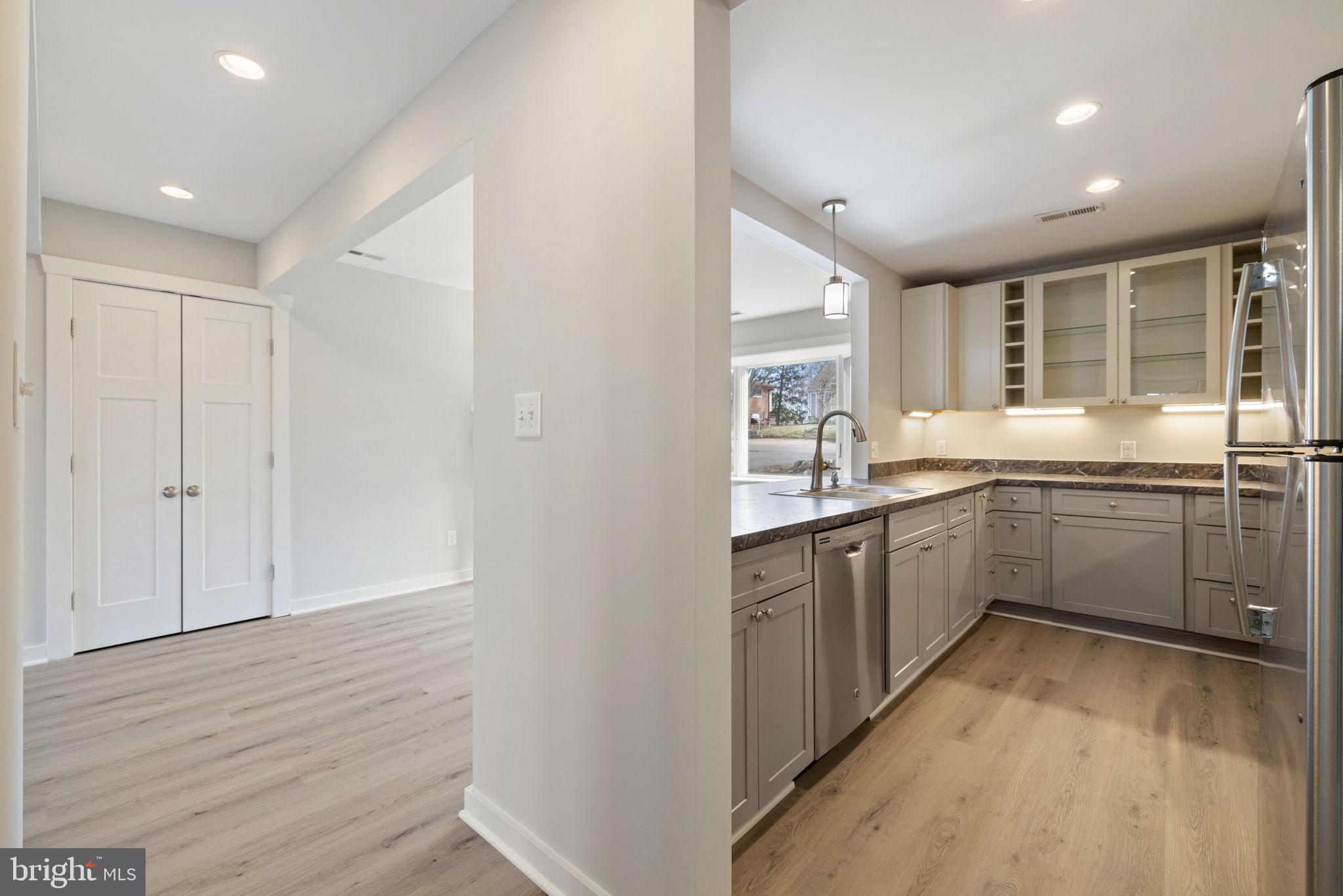 705 WIRT STREET SW