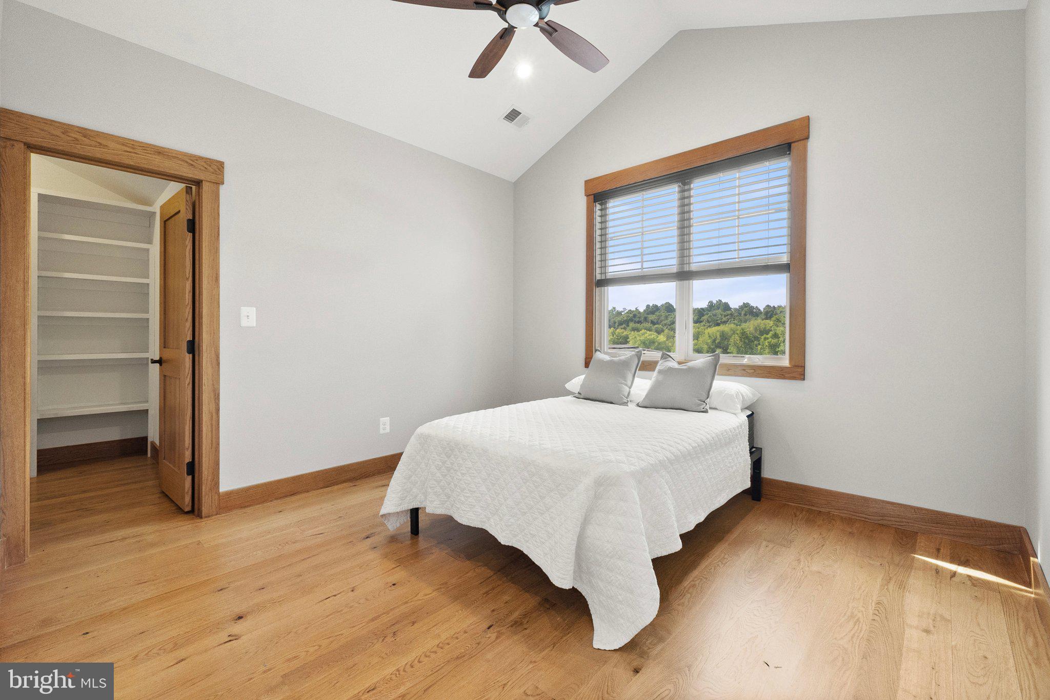 40192 FEATHERBED LANE