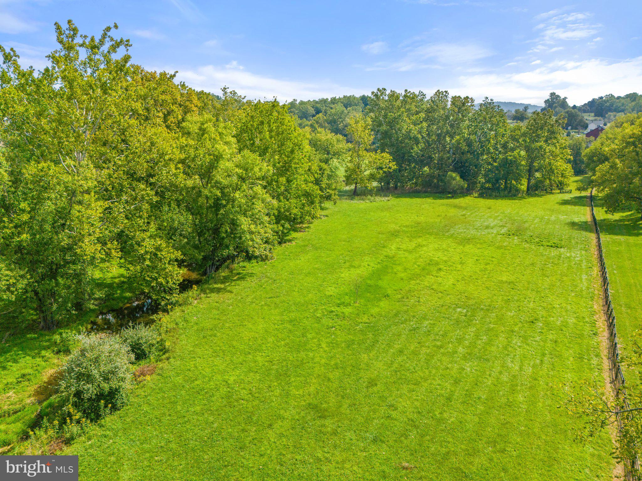 40192 FEATHERBED LANE