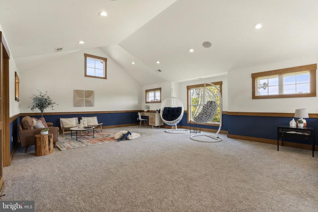 40192 FEATHERBED LANE