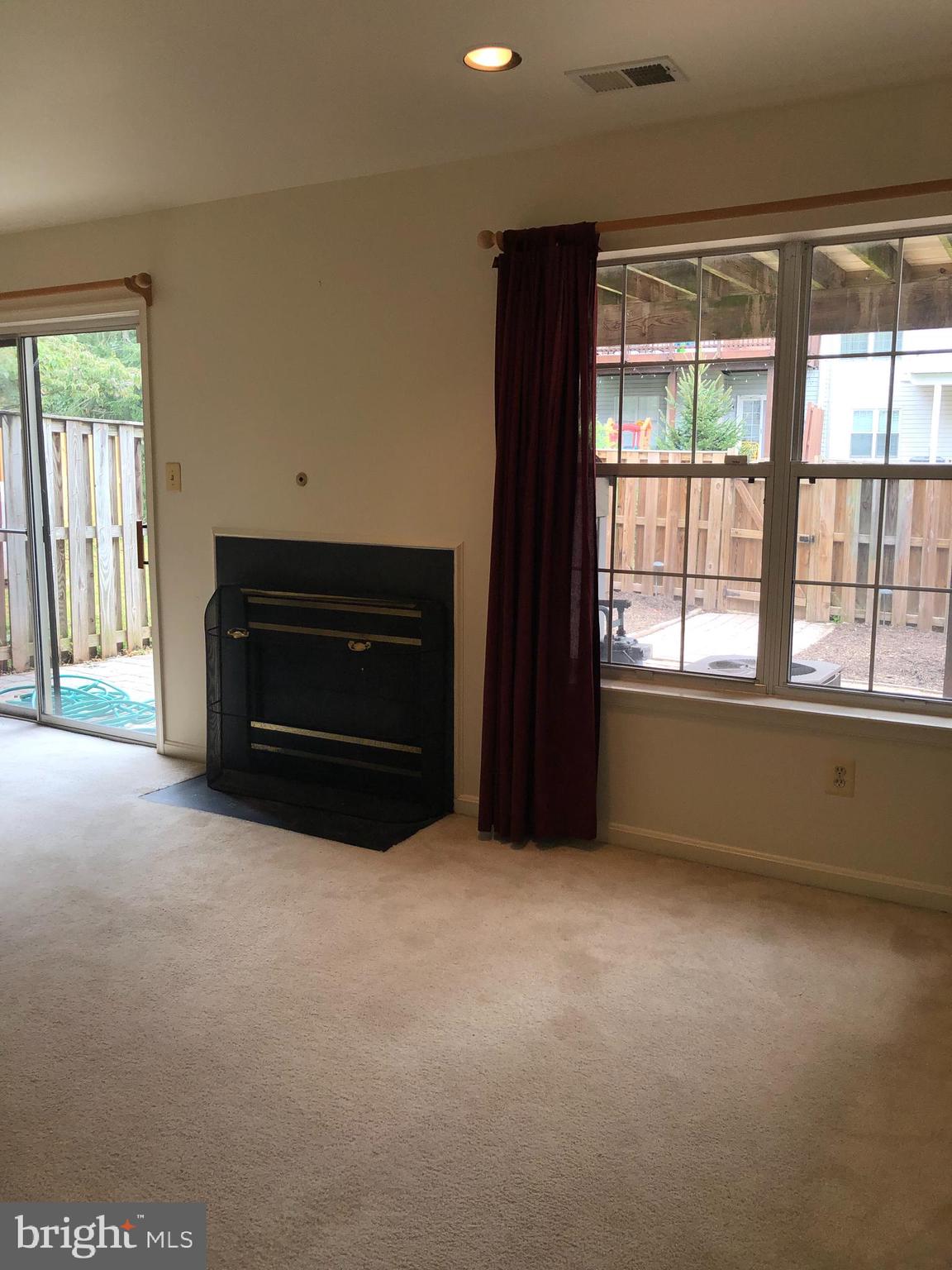 47679 COMER SQUARE